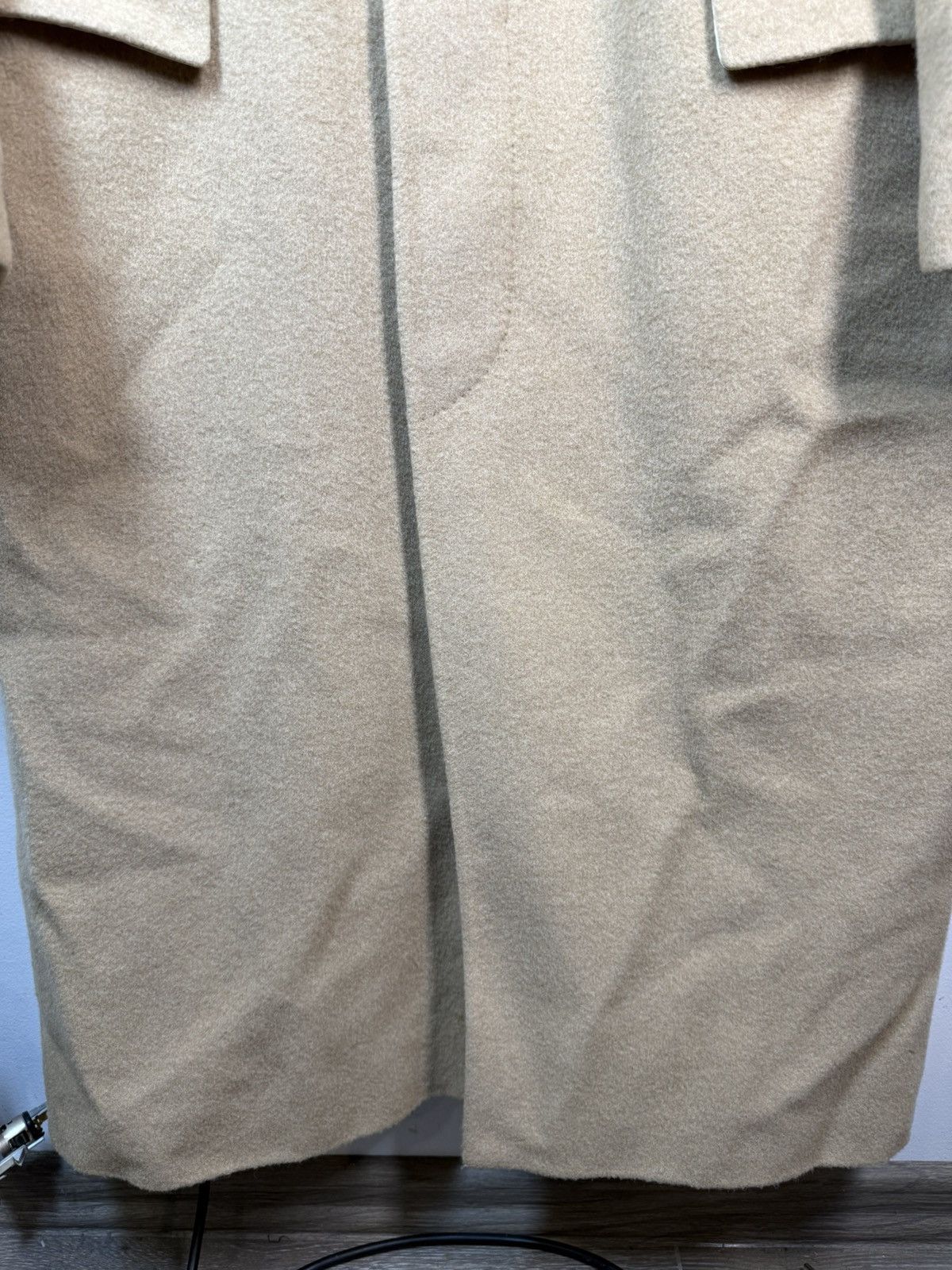 Yves Saint Laurent Camel Wool YSL Coat Soft Heavy Soft Long Beige Size US L / EU 52-54 / 3 - 23 Thumbnail
