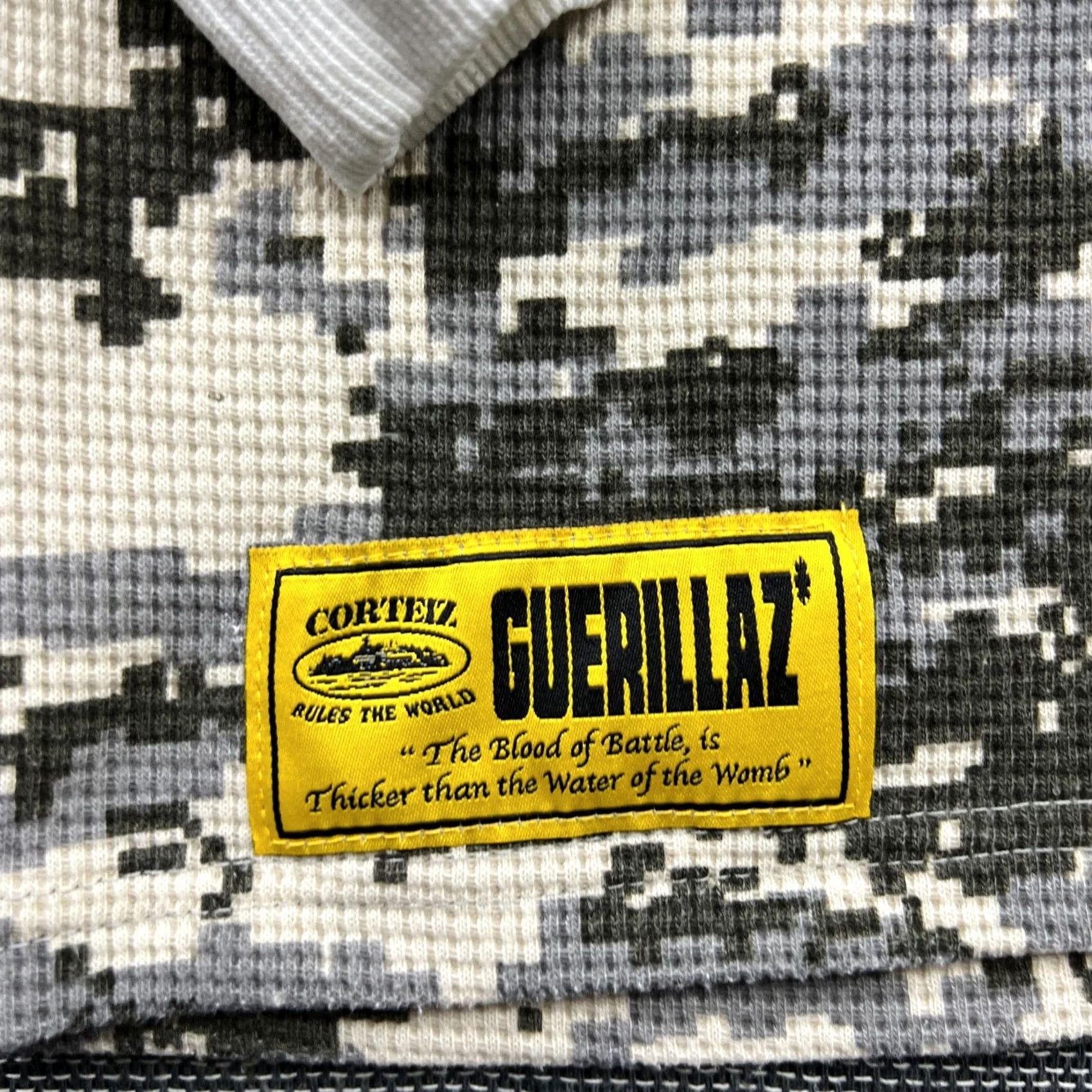Corteiz VINTAGE Corteiz Guerillaz Alcatraz Mens Long Sleeve Shirt Large Digi Camo Waffle Digital Size US L / EU 52-54 / 3 - 3 Thumbnail