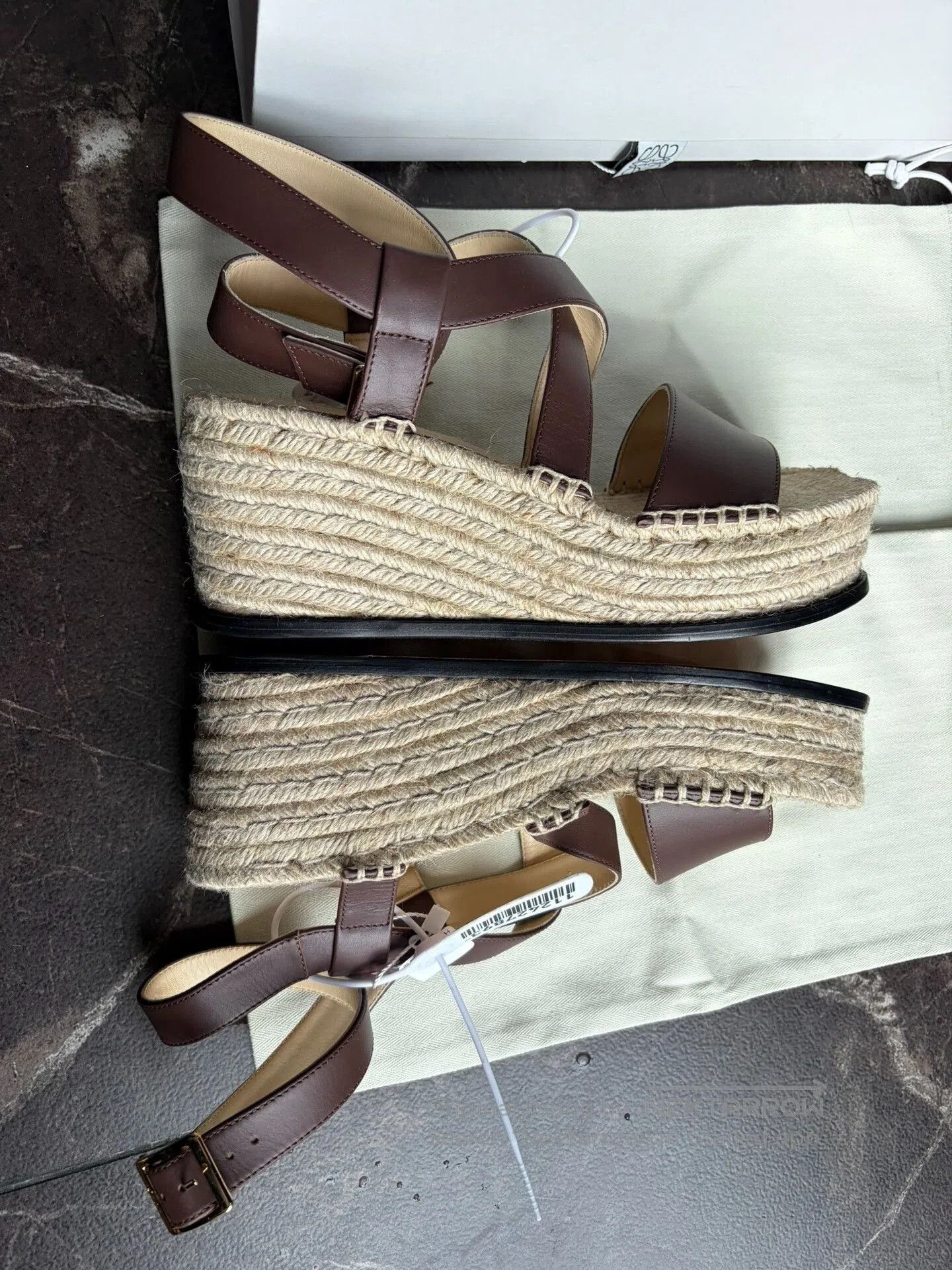 Loewe LOEWE Petal Wedge Slingback Sandals. Size US 8 / IT 38 - 4 Thumbnail