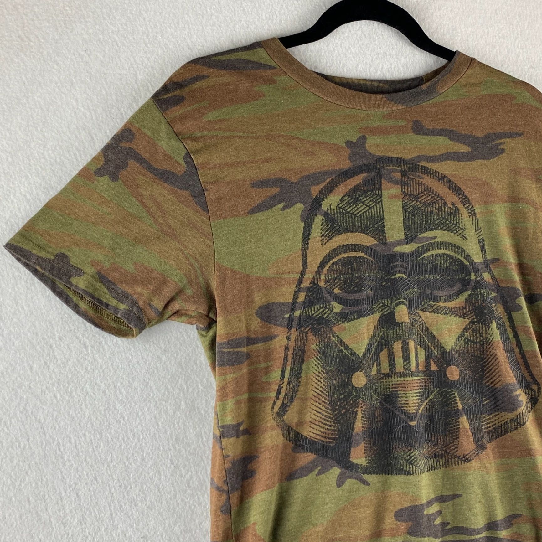 Disney Disney Star Wars Shirt Mens Small S Green Camo Darth Vader Tee Size US S / EU 44-46 / 1 - 3 Thumbnail