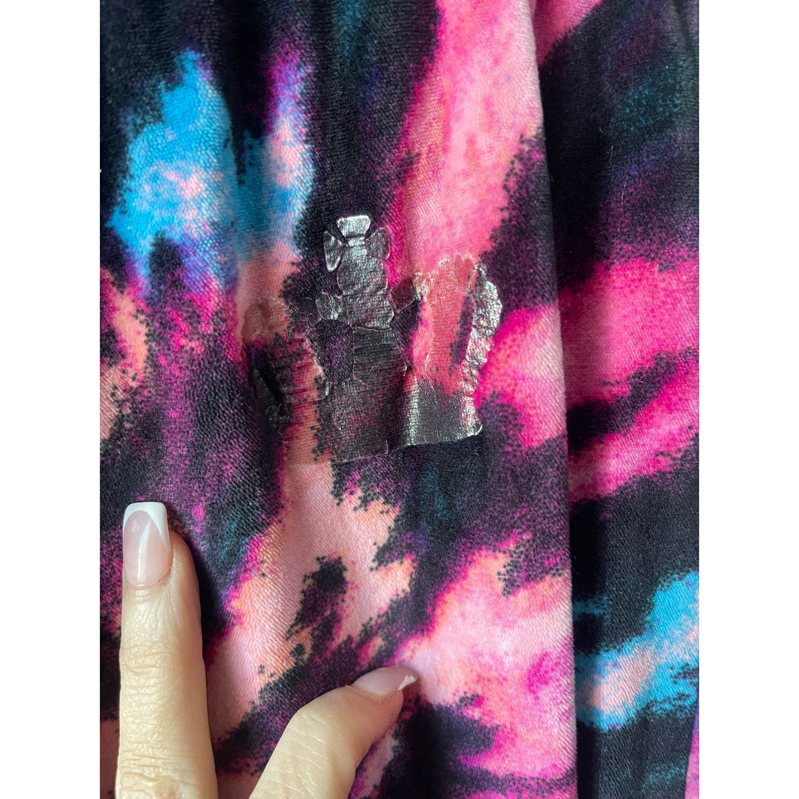 Juicy Couture Juicy by Juicy Couture Tie Dye Medium Velour Pants Size 28" / US 6 / IT 42 - 2 Thumbnail