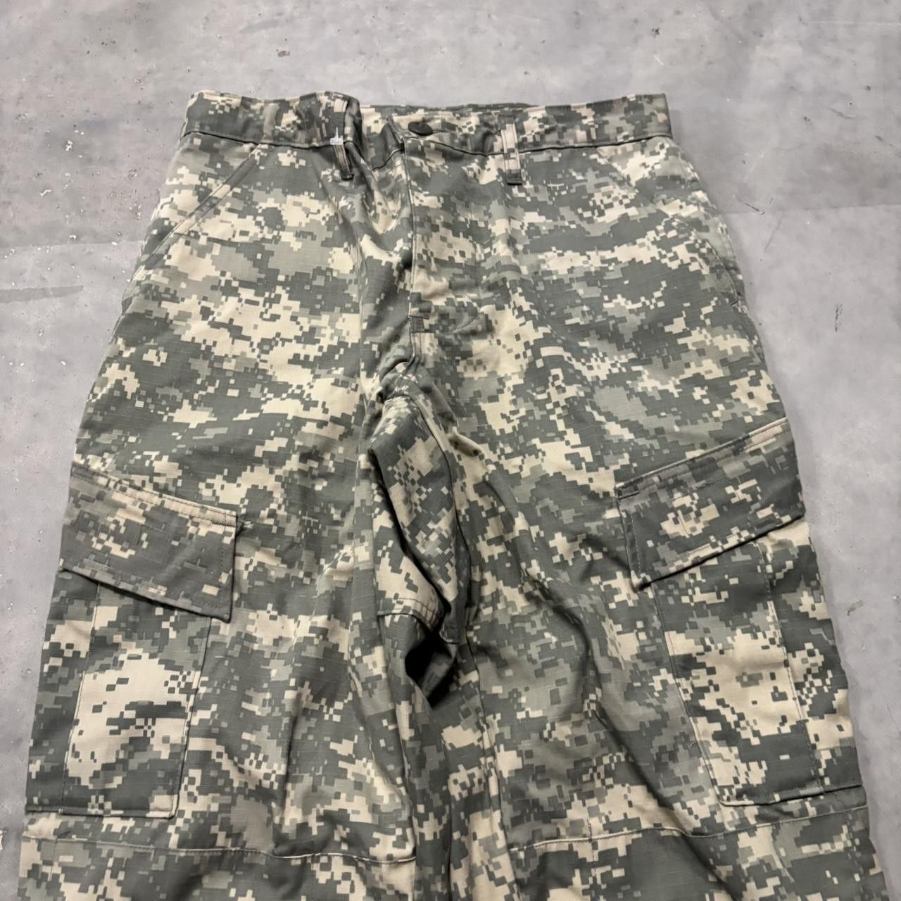 Japanese Brand × Vintage Crazy Vintage Y2K/2000s Military Camo Streetwear Skater Cargo Pants! Size US 30 / EU 46 - 5 Thumbnail