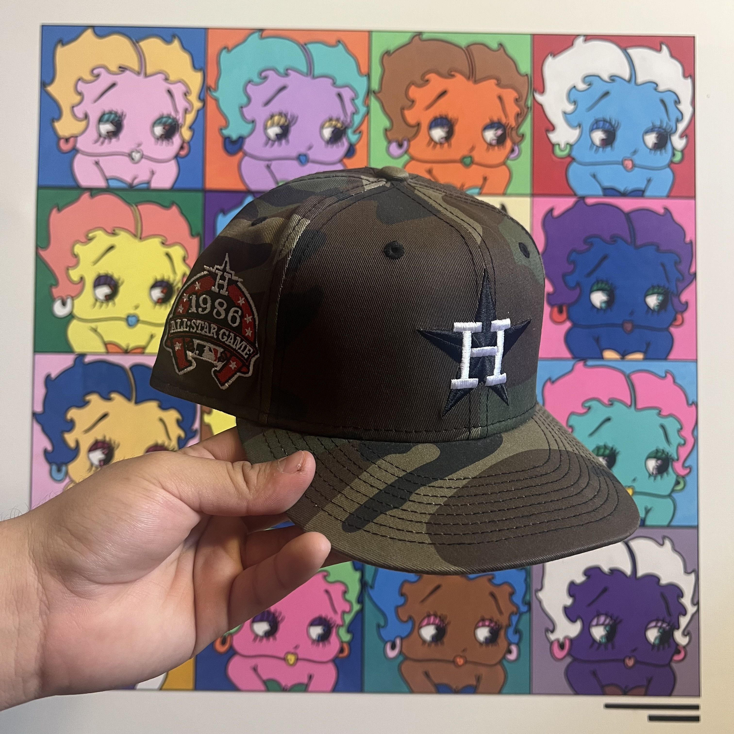 New Era Houston Astros Camo Red UV 7 1/4 Size ONE SIZE - 1 Thumbnail