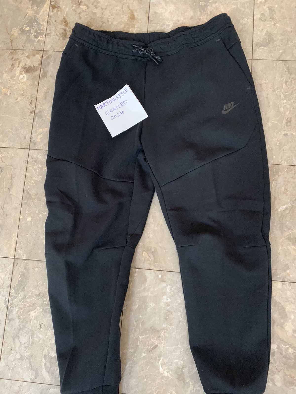 Nike Tech Fleece Joggers Taper Leg