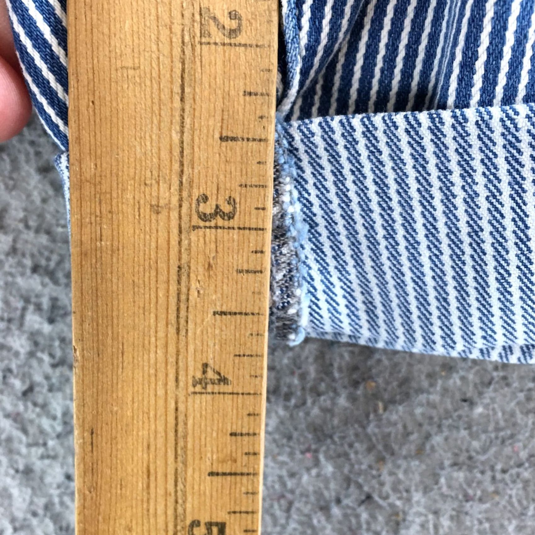 Calvin Klein Calvin Klein Short Bermuda Mid Rise Cuffed Hem Cotton Blend Blue Womens 6 Shirt Casual Modern 30 Blue 5-Pocket Denim Spring Summer Fall Women Size 28" / US 6 / IT 42 - 7 Thumbnail