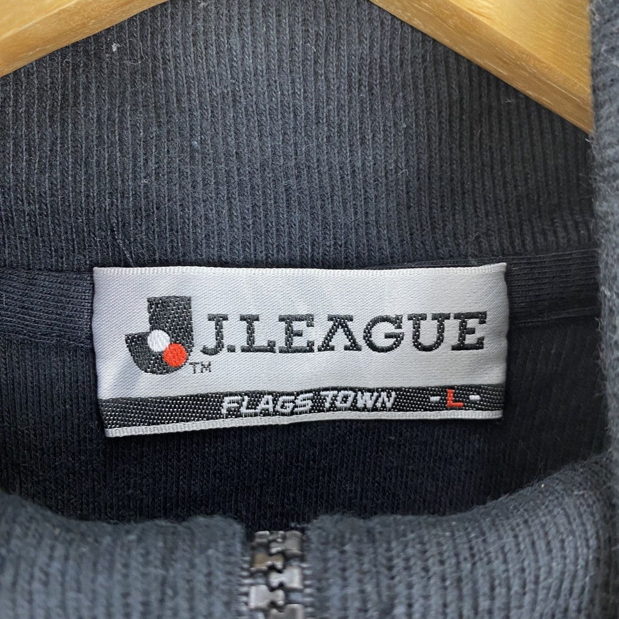 Vintage Vintage J.League Flags Town 1/4 Zip Sweatshirt Large Orange Size US L / EU 52-54 / 3 - 5 Thumbnail