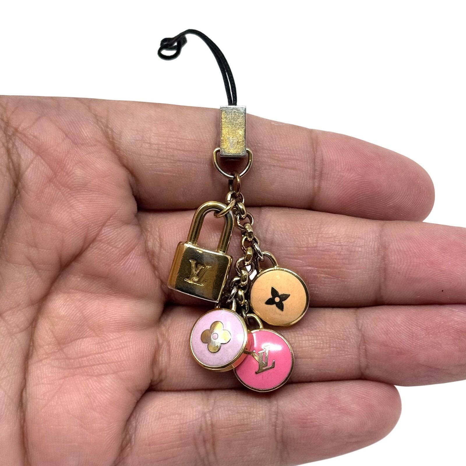 Louis Vuitton Louis Vuitton ‘Pastilles’ Phone Charm Size ONE SIZE - 3 Thumbnail