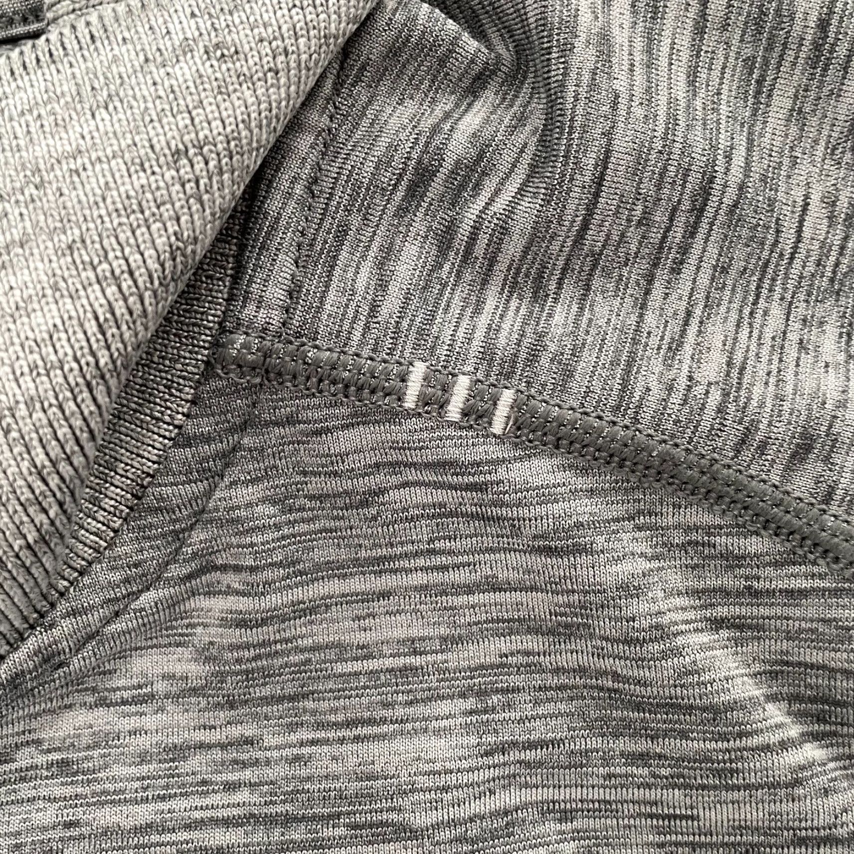 Lululemon VINTAGE Lululemon Polo Shirt Adult Medium Gray Heathered Short Sleeve Breathable Activewear Mens M Size US M / EU 48-50 / 2 - 4 Thumbnail