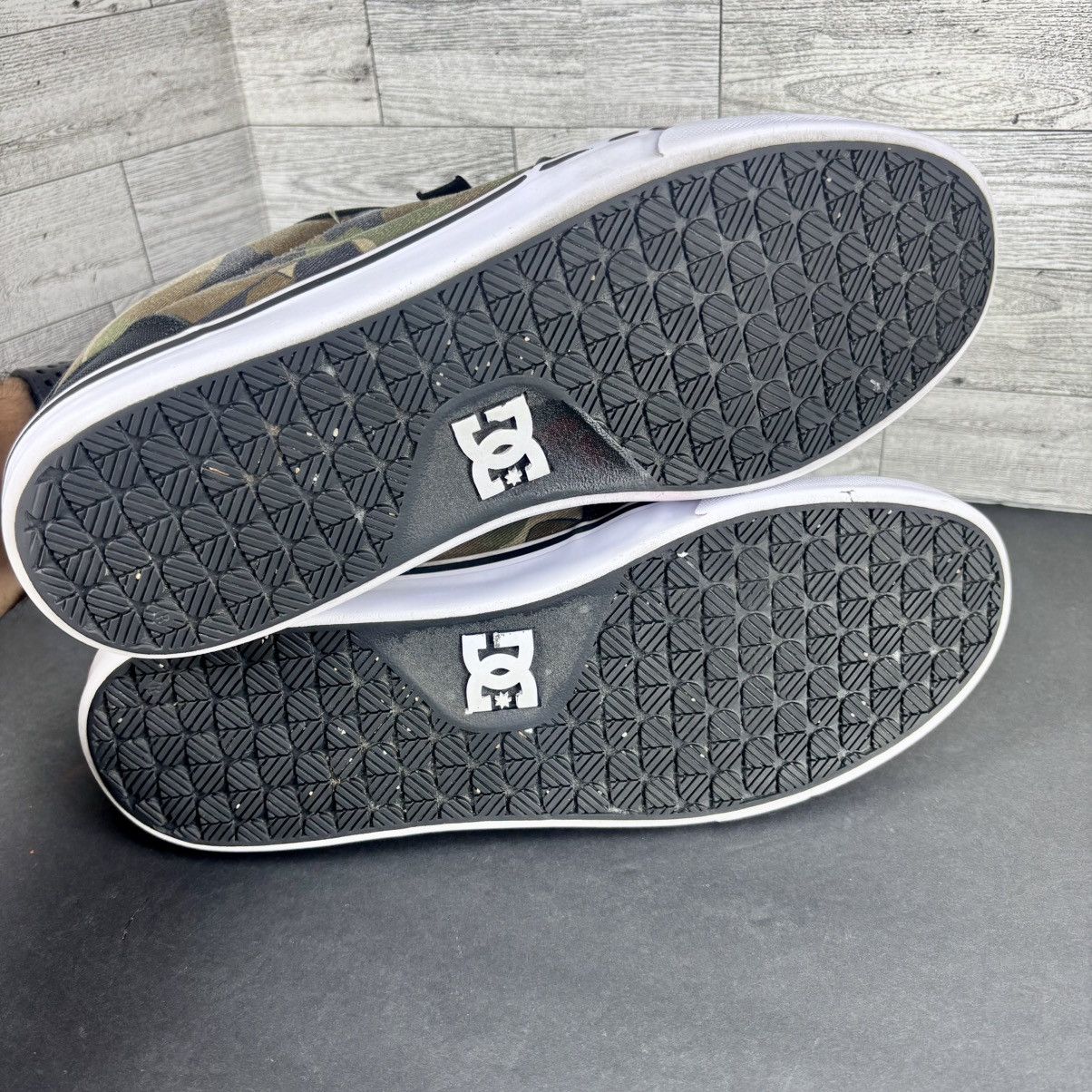 DC DC ANVIL CANVAS TX SE SKATE TRAINERS MEN SHOES BLACK/ Size US 12 / EU 45 - 8 Thumbnail