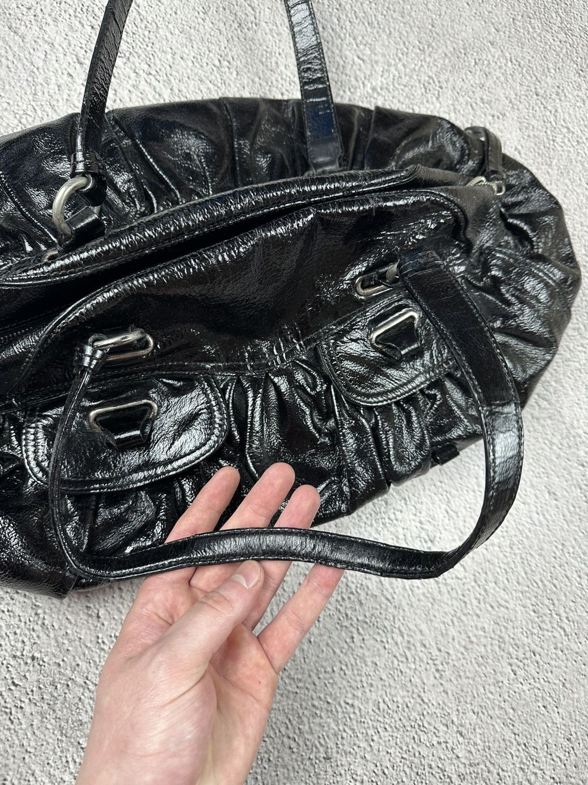 Moschino Moschino Black Patent Shoulder Bag Luxury Distressed Y2K SK8 Size ONE SIZE - 17 Thumbnail