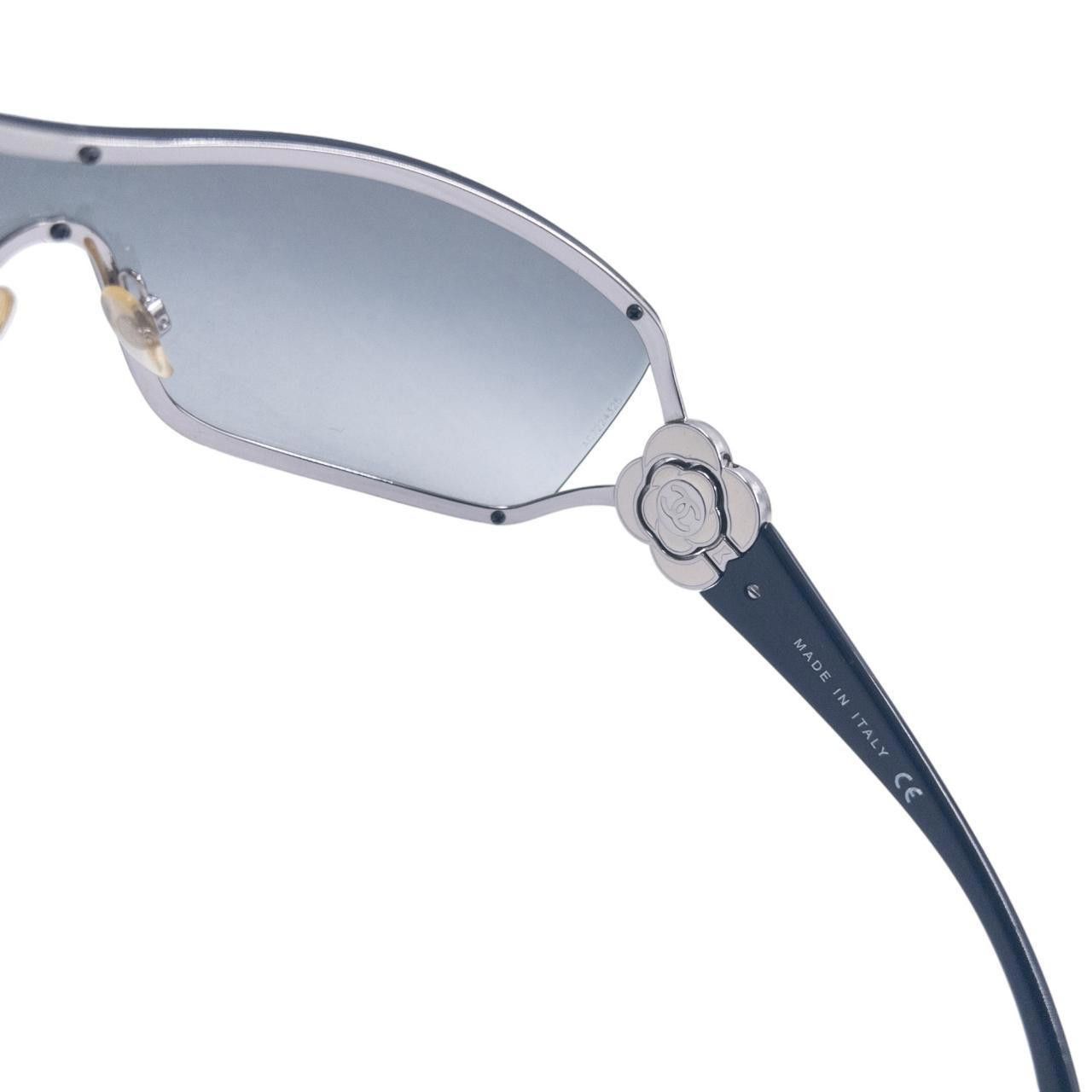 Chanel Vintage Chanel Flower Sunglasses Size ONE SIZE - 6 Thumbnail