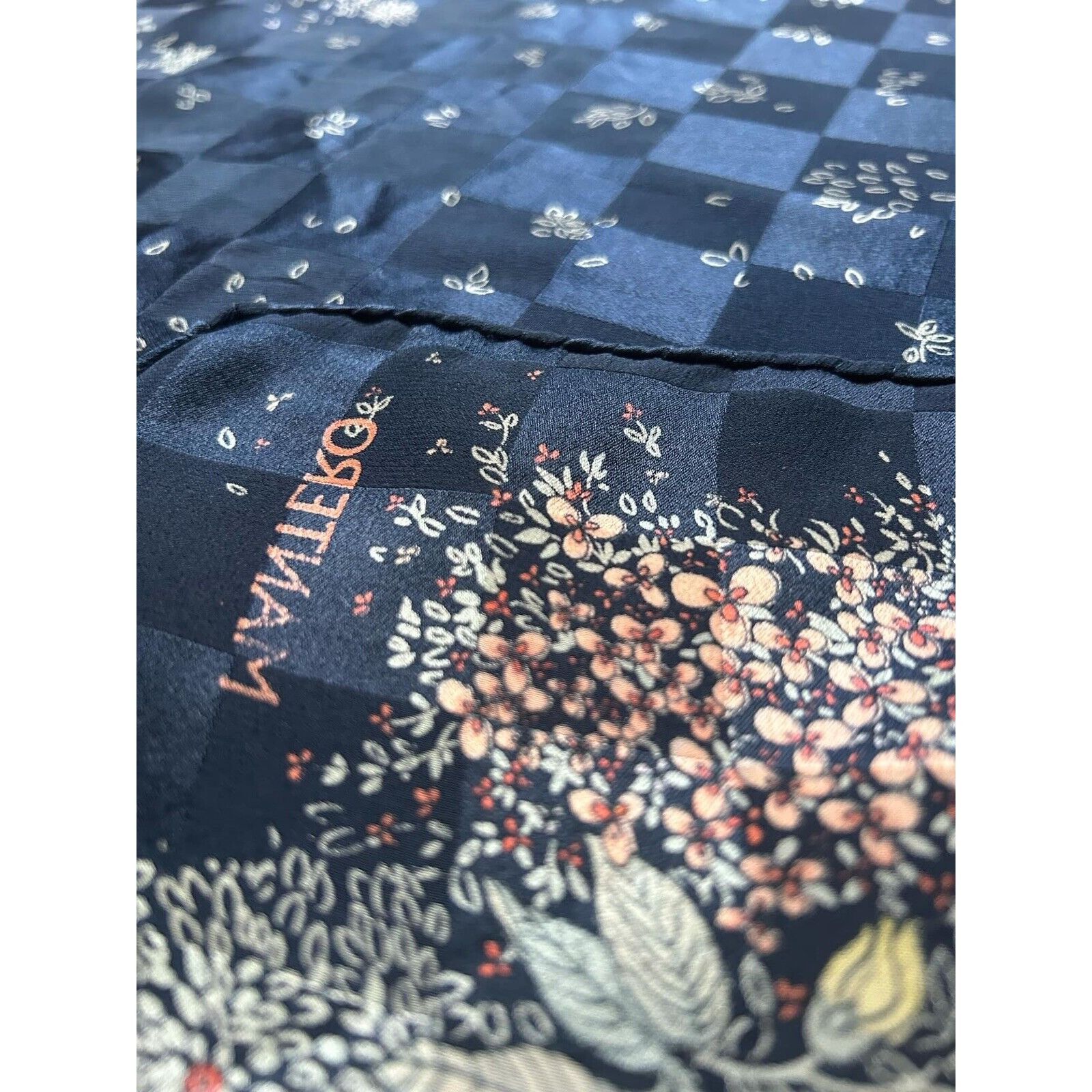 Other MANTERO Navy Blue Floral Silk Scarf 35" - 33.5´´ EX COND Size ONE SIZE - 4 Thumbnail