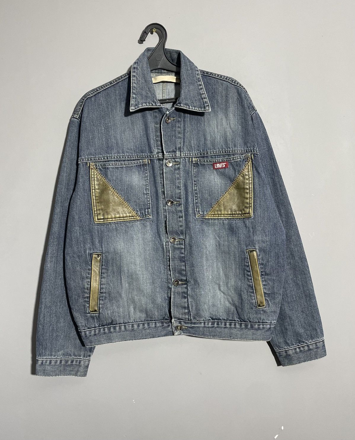 Levi's × Vintage Vintage Levi’s Made In USA jeans jacket with leather details Size US L / EU 52-54 / 3 - 1 Thumbnail