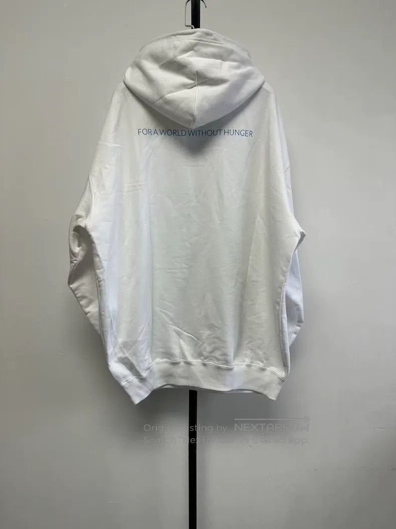 Balenciaga Balenciaga Solid Color Printed Hooded Sweatshirt Size US L / EU 52-54 / 3 - 2 Thumbnail