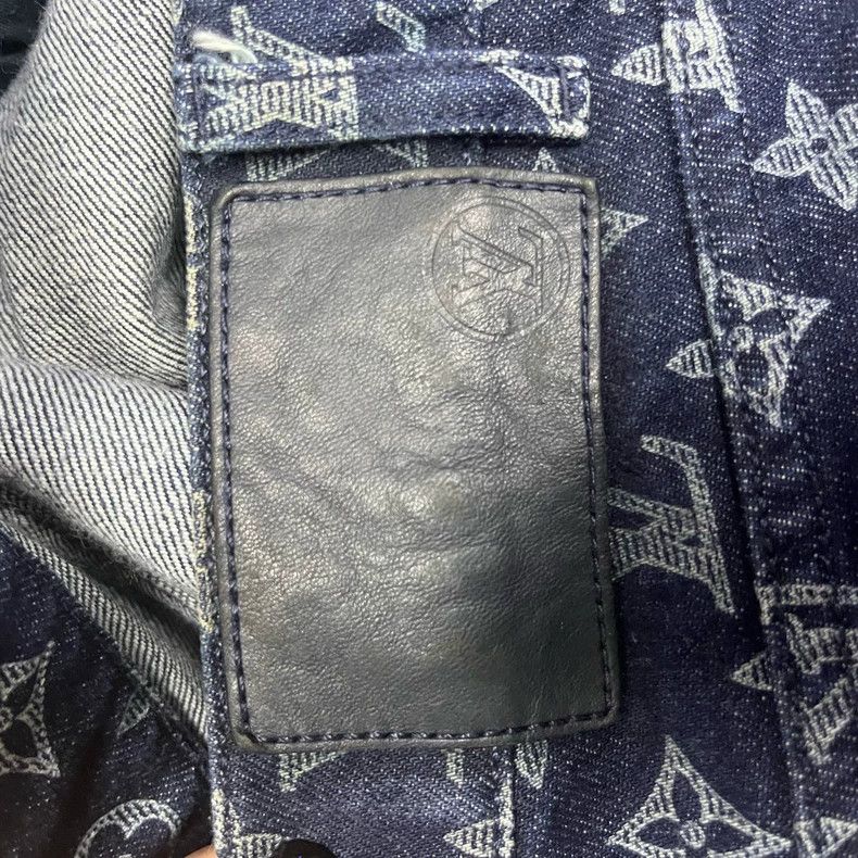 Louis Vuitton Louis Vuitton Blue Straight Leg Print Jeans Size US 31 - 5 Thumbnail