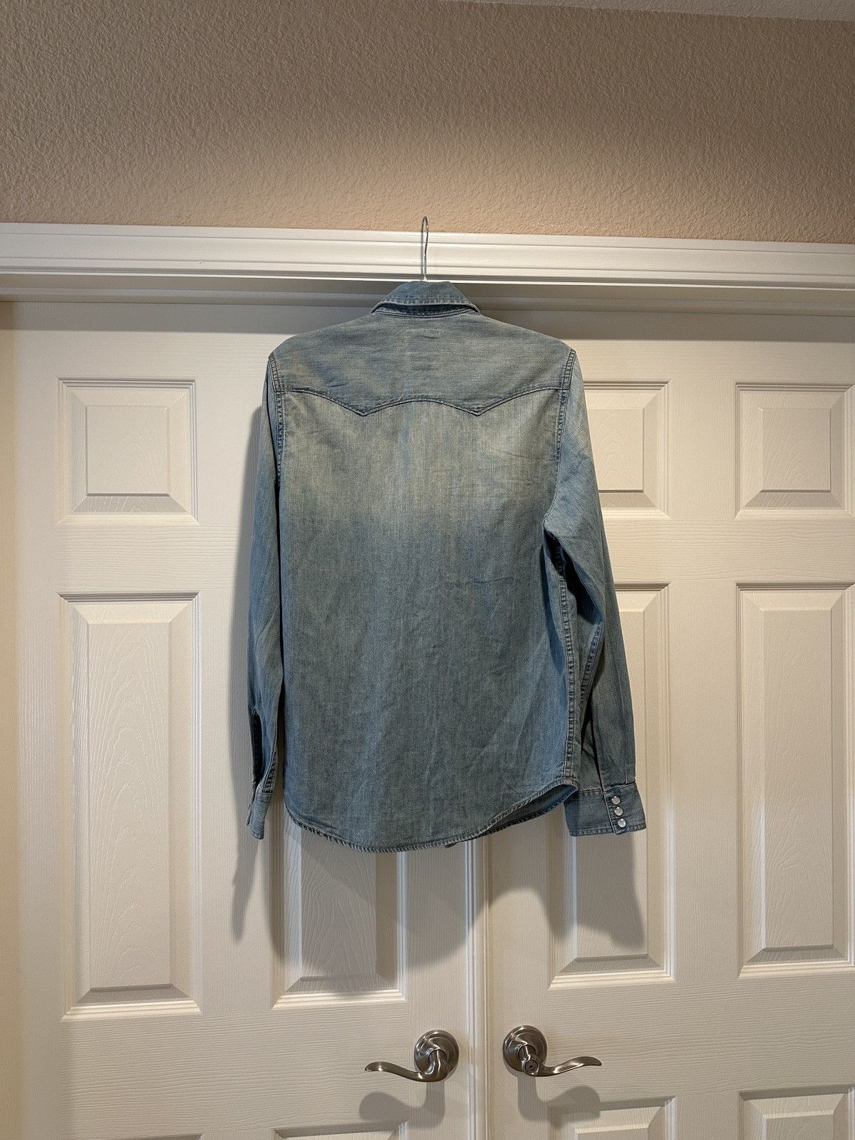 Levi's Levi’s Distressed Denim Shirt Size US S / EU 44-46 / 1 - 5 Thumbnail
