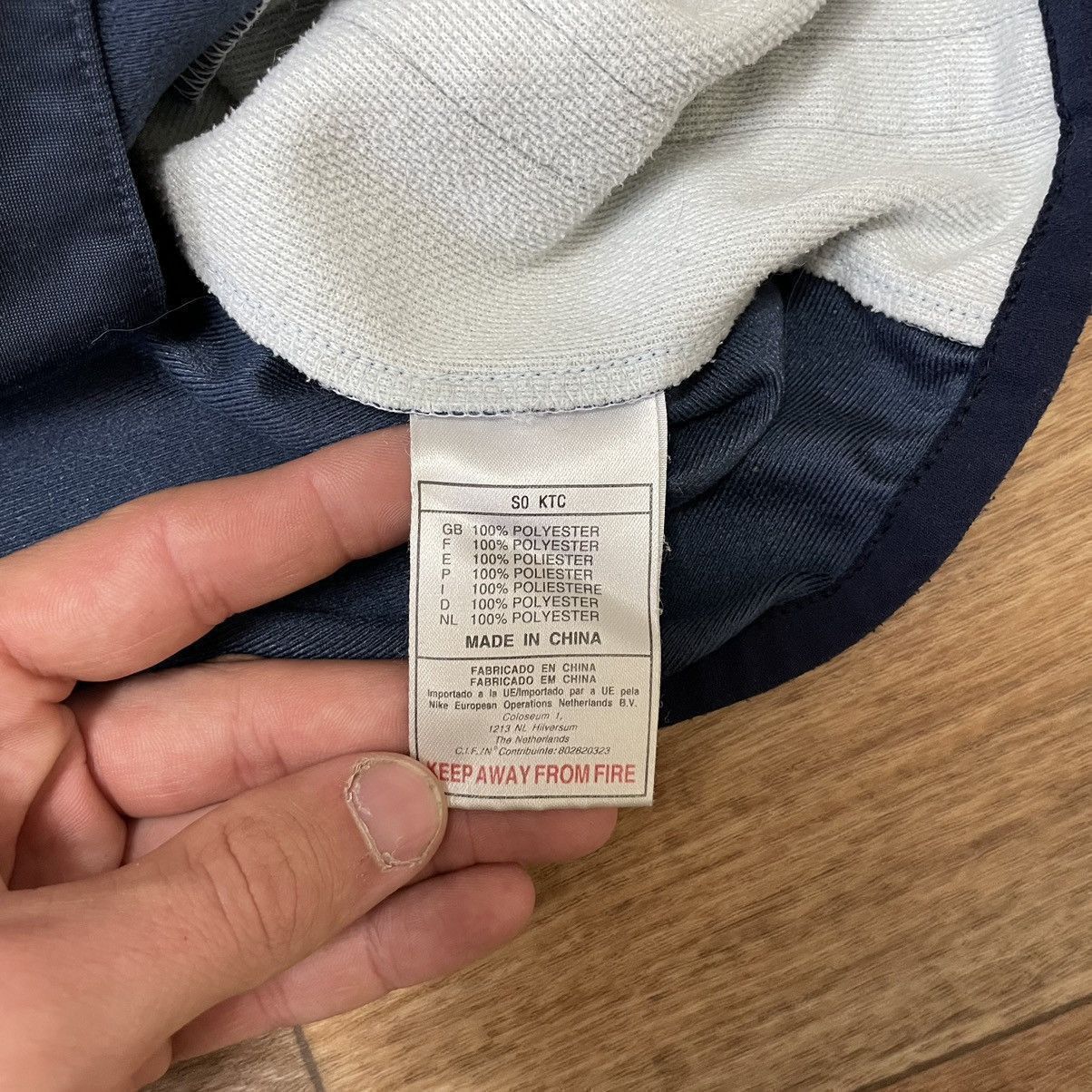 Nike Vintage 90s Nike Zip Sweatshirt Size US M / EU 48-50 / 2 - 8 Thumbnail