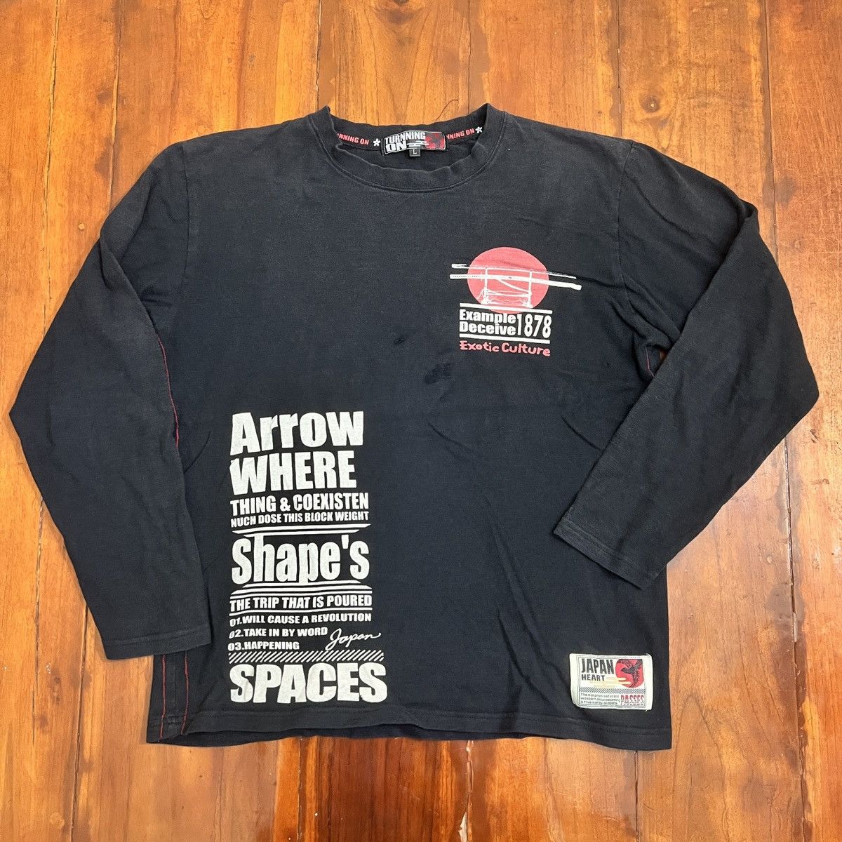 Fuck Art, Make Tees Art Sunrise Japanese Classic Abstract brand tee Size US L / EU 52-54 / 3 - 3 Thumbnail