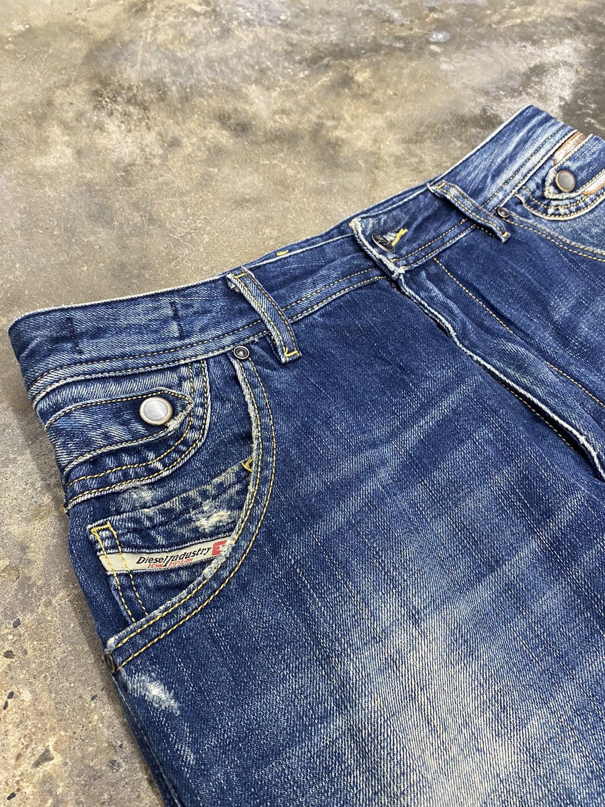 Diesel × Japanese Brand × Vintage Diesel industries blue jeans wash japanese brand Size US 28 / EU 44 - 5 Thumbnail