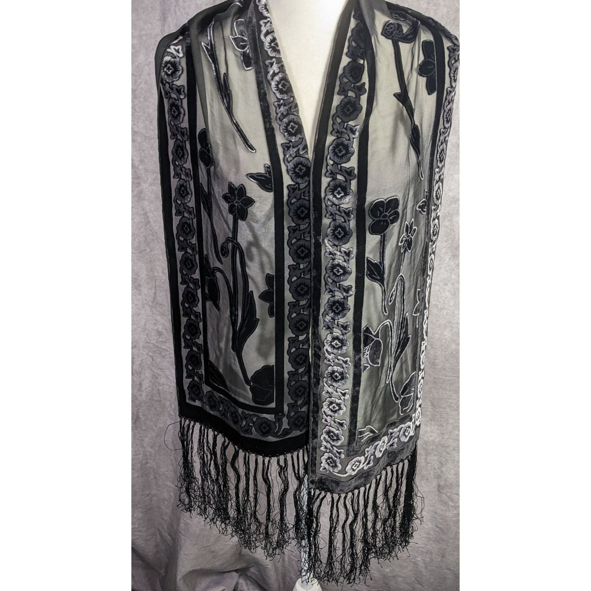 Other Vintage Gothic Burnt Velvet Floral Scarf With 7-Inch Fringe Size ONE SIZE - 10 Thumbnail