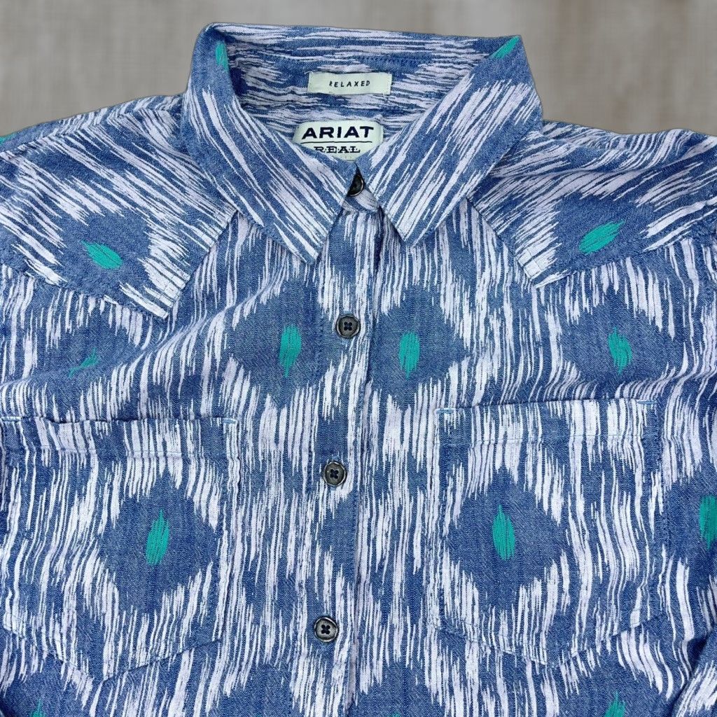 Ariat Ariat Western Shirt Women M Blue Button-Up Geometric Embroidered Southwestern Cowgirl Western Theme Mens? Size M / US 6-8 / IT 42-44 - 1 Thumbnail