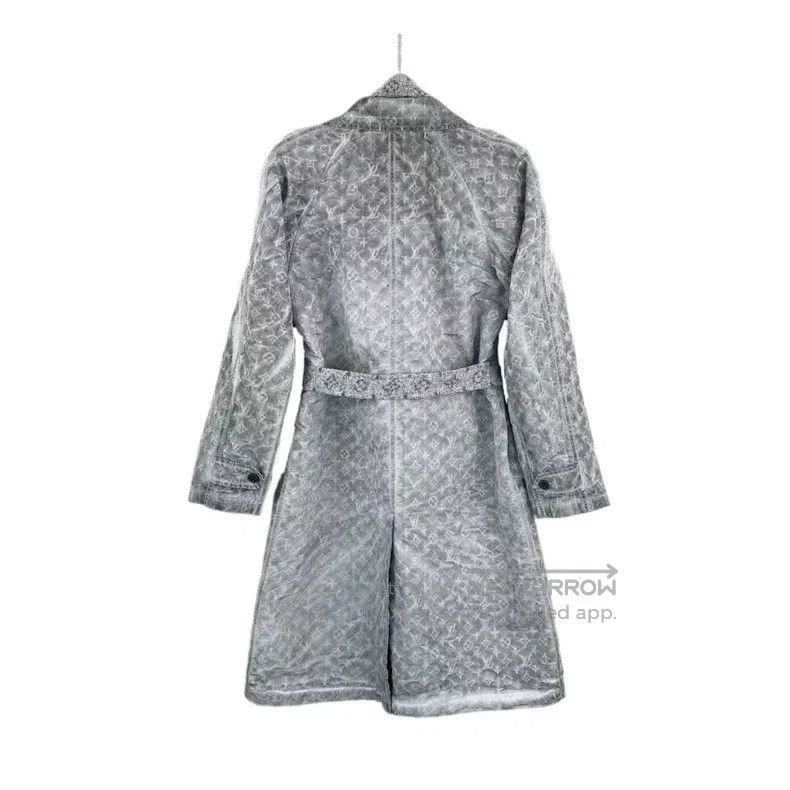 Louis Vuitton Louis Vuitton Grey aged print full windbreaker coat Size 4XL / US 24-26 - 2 Thumbnail