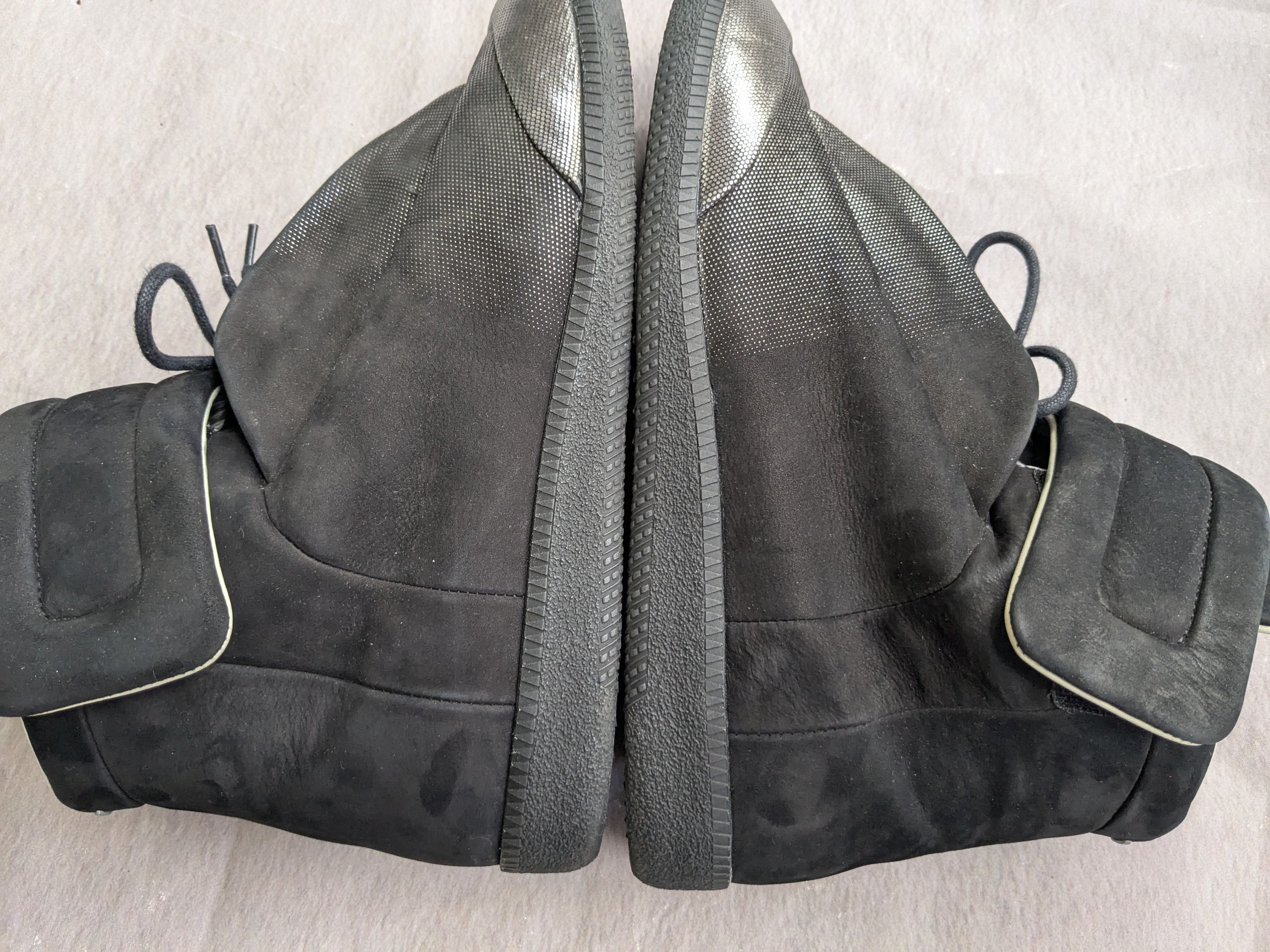 Maison Margiela Maison Margiela Future Sneakers Black Silver 8 41 Suede Size US 8 / EU 41 - 14 Thumbnail