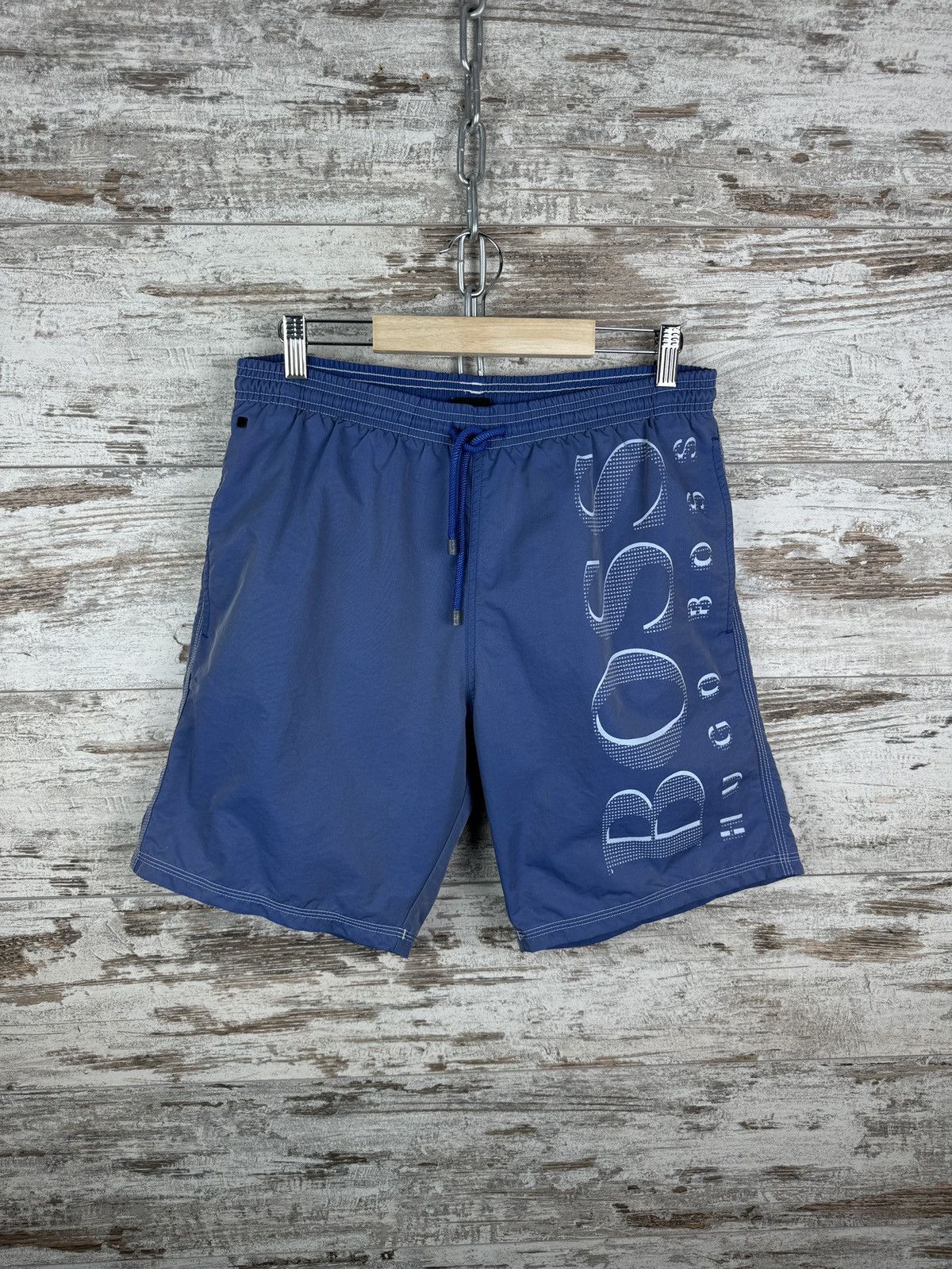 Hugo Boss Mens Hugo Boss shorts luxury big logo Size US 30 / EU 46 - 1 Thumbnail