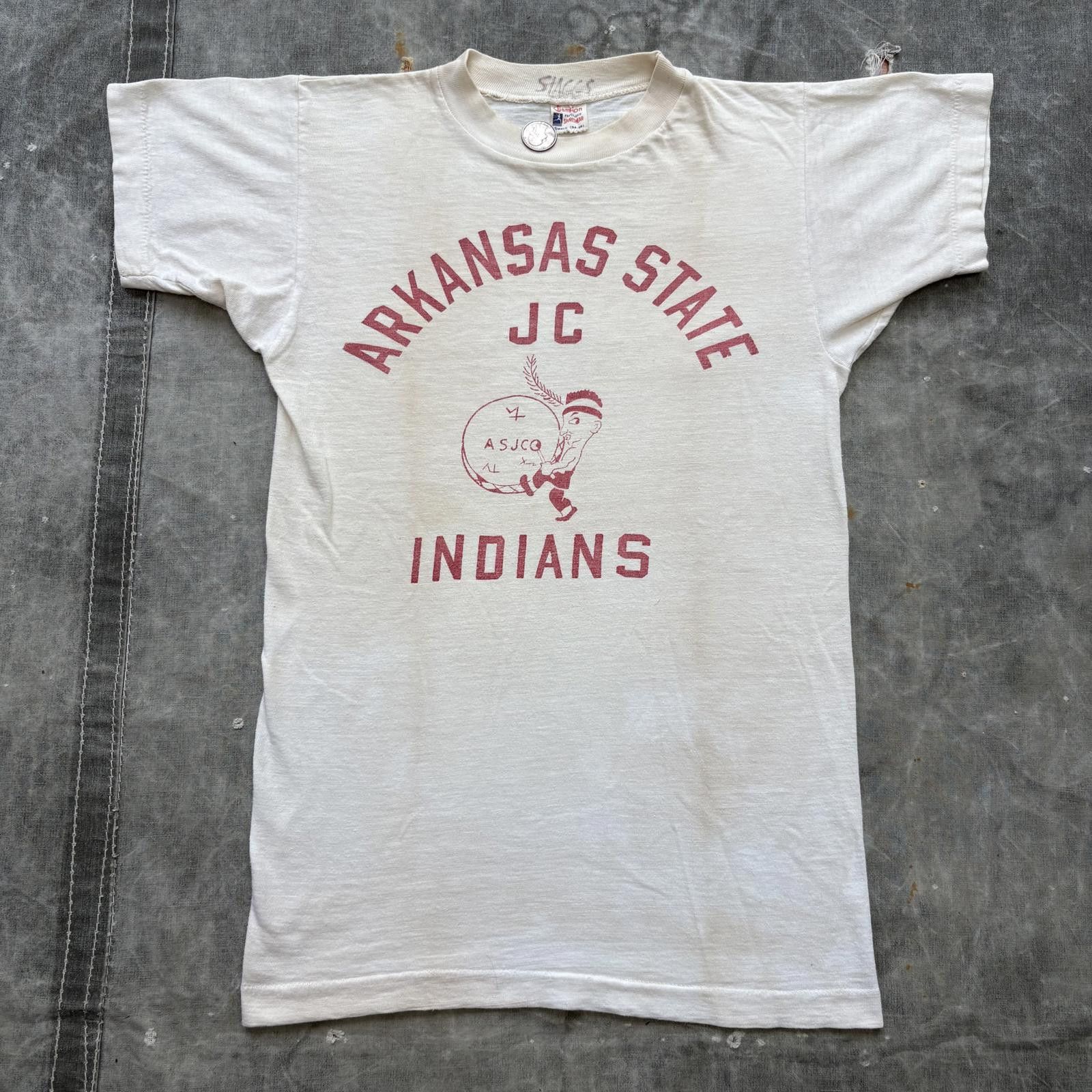 Champion Vintage 50s Champion Running Man Arkansas State Indians Tee Size US S / EU 44-46 / 1 - 1 Thumbnail