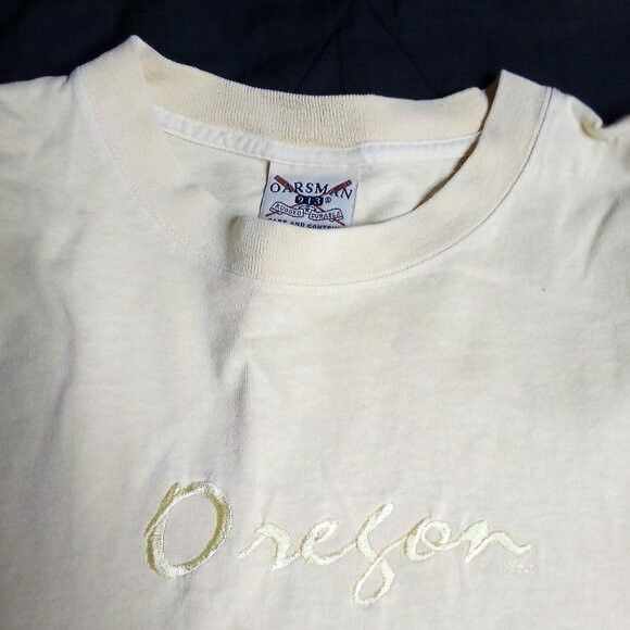 NCAA Vintage Oregon Ducks Script Embroidered T-Shirt Size US M / EU 48-50 / 2 - 1 Thumbnail