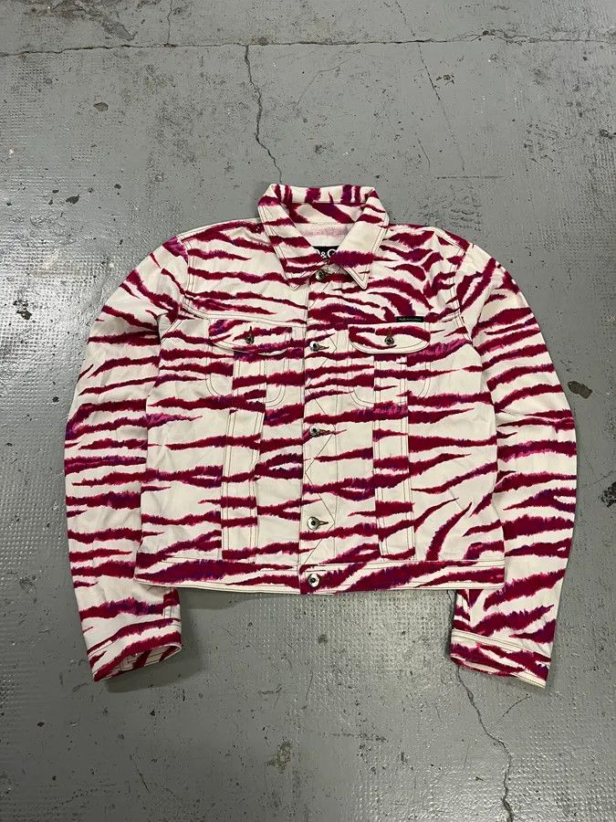 Dolce & Gabbana 2000s Dolce & Gabbana Tiger Stripes White & Fuschia Jacket Size US M / EU 48-50 / 2 - 4 Thumbnail