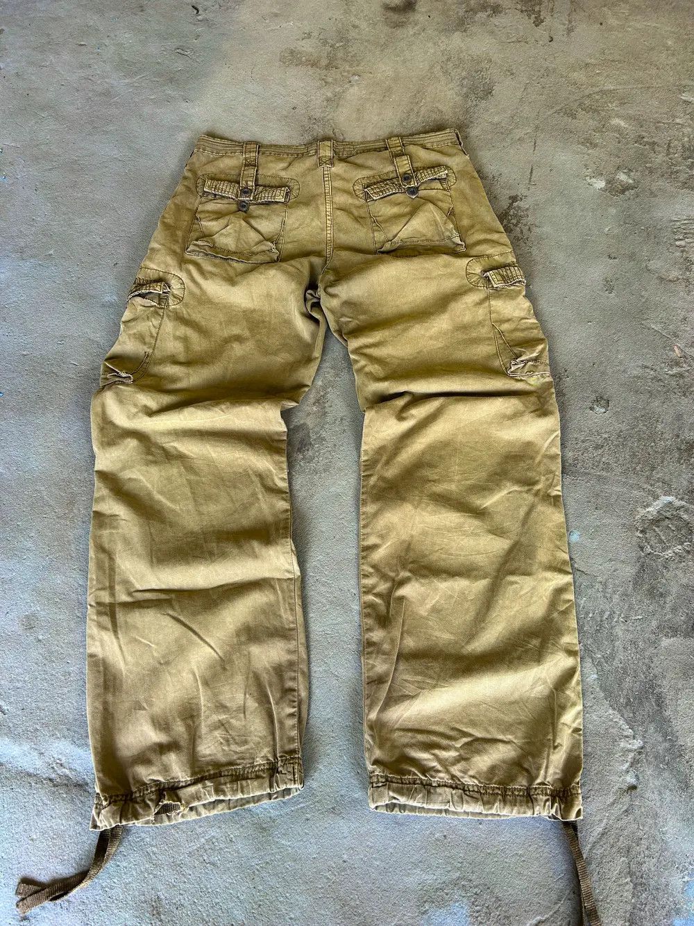 Japanese Brand Vintage Junya Watanabe Balenciaga Style Bondage Cargo Pants Size US 32 / EU 48 - 8 Thumbnail
