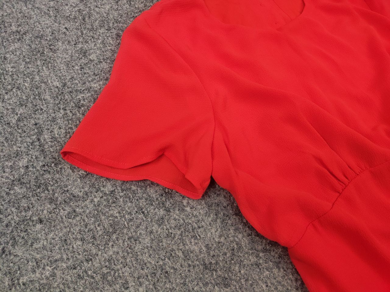 Sezane Sezane Midi dress Red with a cutout back short-sleeved Size M / US 6-8 / IT 42-44 - 6 Thumbnail