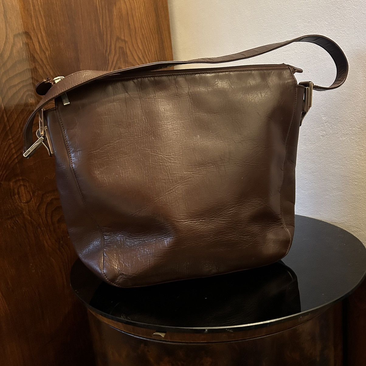 Moschino 90s Moschino leather brown messenger bag Size ONE SIZE - 4 Thumbnail