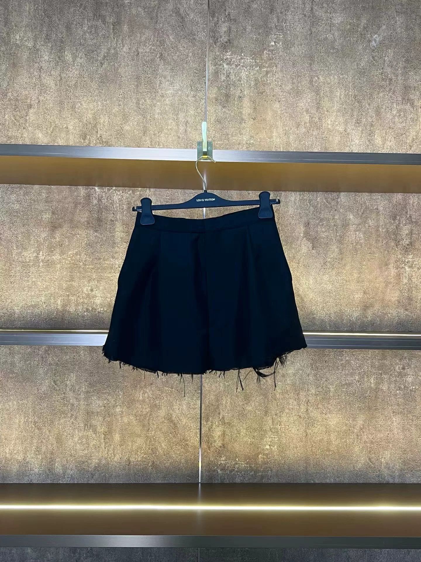 Balenciaga Balenciaga Women's Fringe Distressed Skirt Size 36" / US 14 / IT 50 - 1 Thumbnail