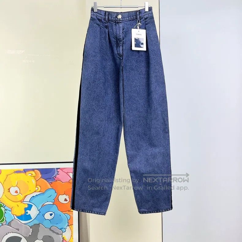 Chanel Chanel 22B washed denim jeans Size 42" / US 20 - 1 Thumbnail