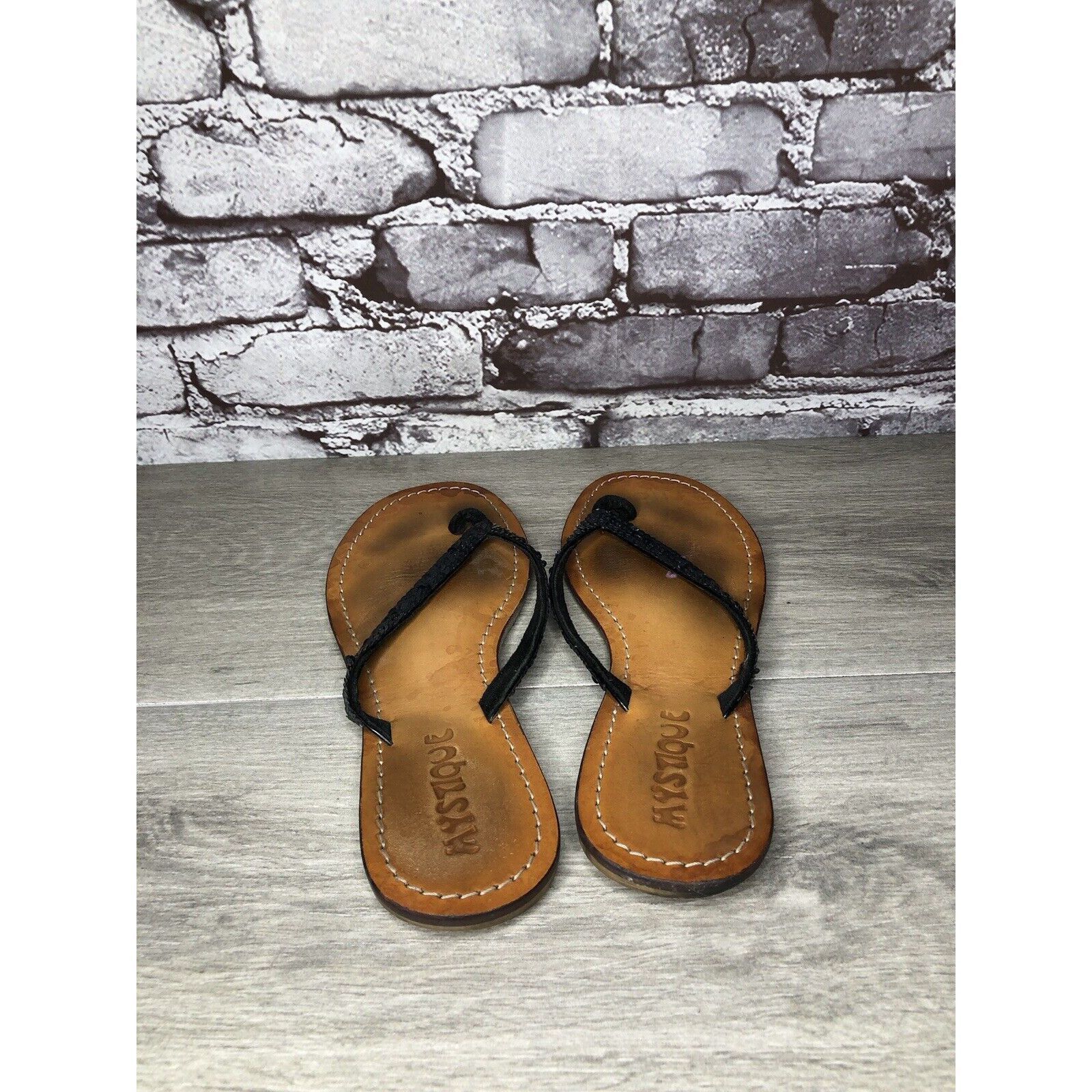 Other Mystique Black Leather Snake Skin Thong Flip Flops Sandals W Size US 9 / IT 39 - 5 Thumbnail