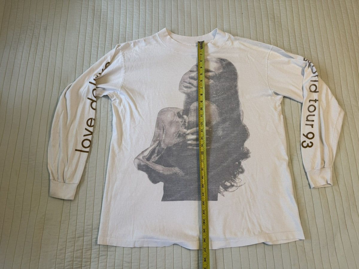Other Vintage Sade Love Deluxe 90s Tour Rap HipHop T Shirt Size US XL / EU 56 / 4 - 2 Thumbnail