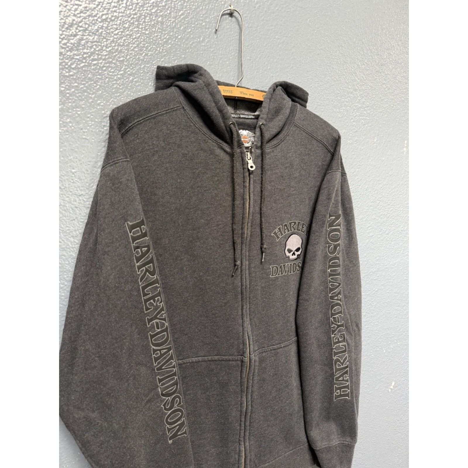 Harley Davidson Harley-Davidson Hoodie Gray Embroidered Skull M Medium Pullover Mens Shirt Size US M / EU 48-50 / 2 - 3 Thumbnail