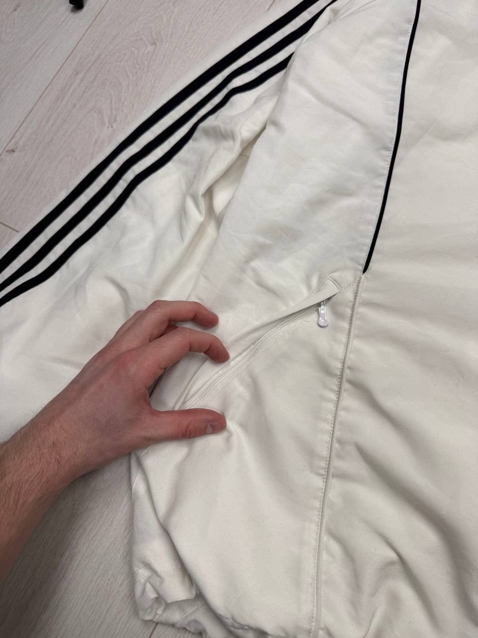 Adidas × Vintage Stoke City Jacket With Zipped White Adidas Mens Size L Size US L / EU 52-54 / 3 - 6 Thumbnail