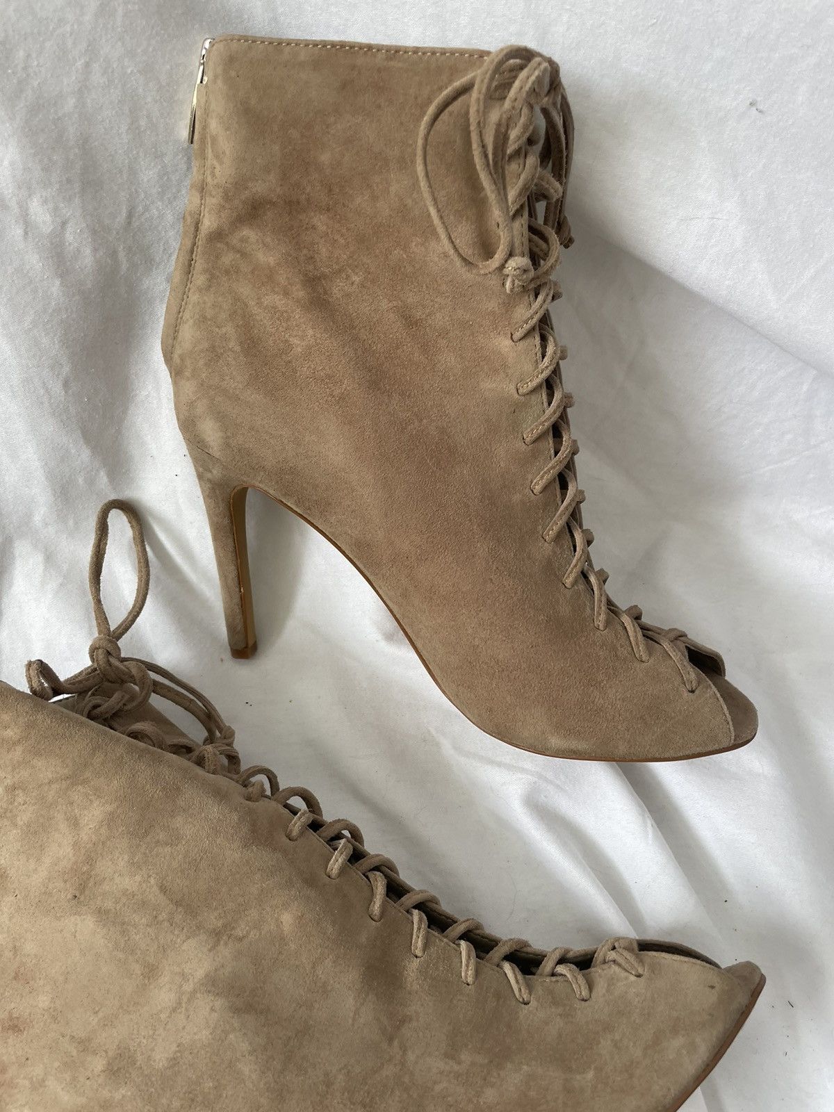 Vince Camuto Vince Camuto heels Size US 7.5 / IT 37.5 - 14 Thumbnail