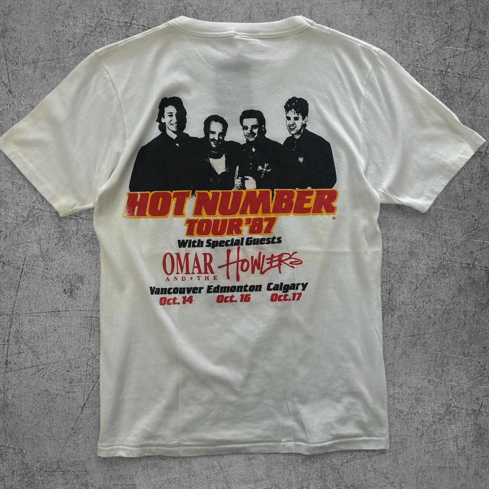 Band Tees 1987 T Birds Hot Number Tour Tee Size US M / EU 48-50 / 2 - 2 Thumbnail