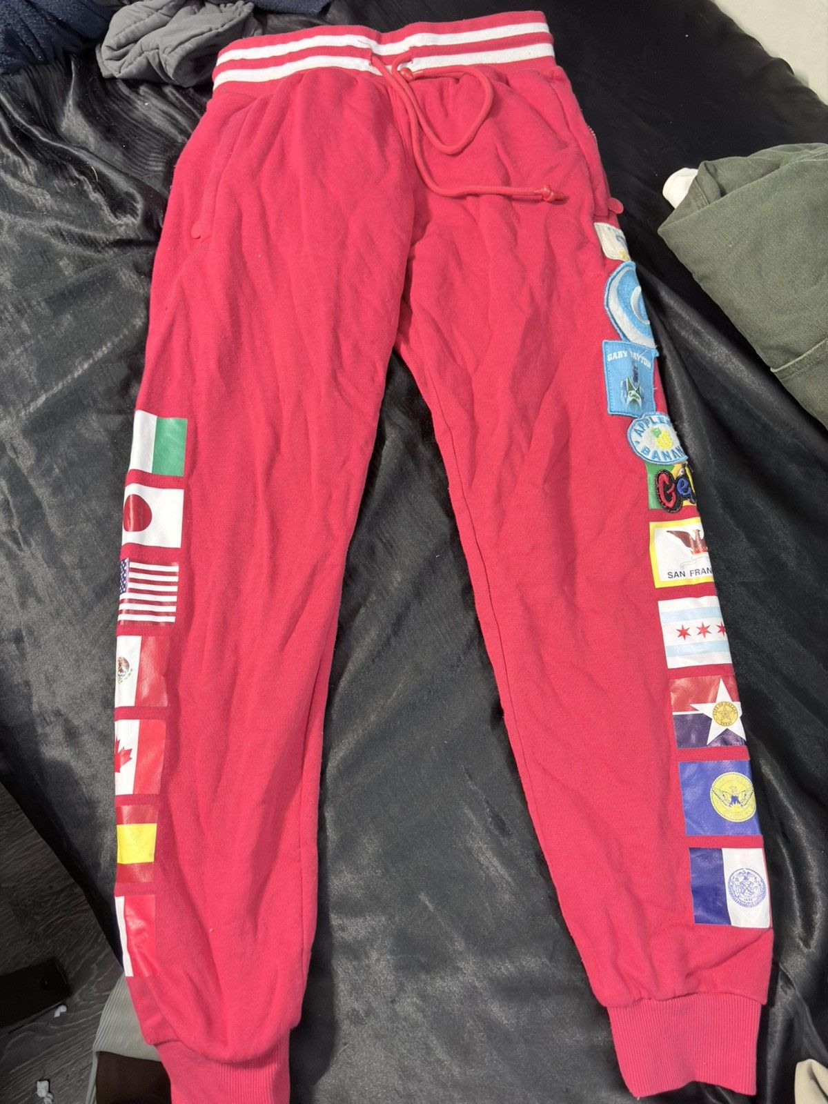 Cookies Cookies MultiFlag Sweatpants Size US 32 / EU 48 - 1 Thumbnail