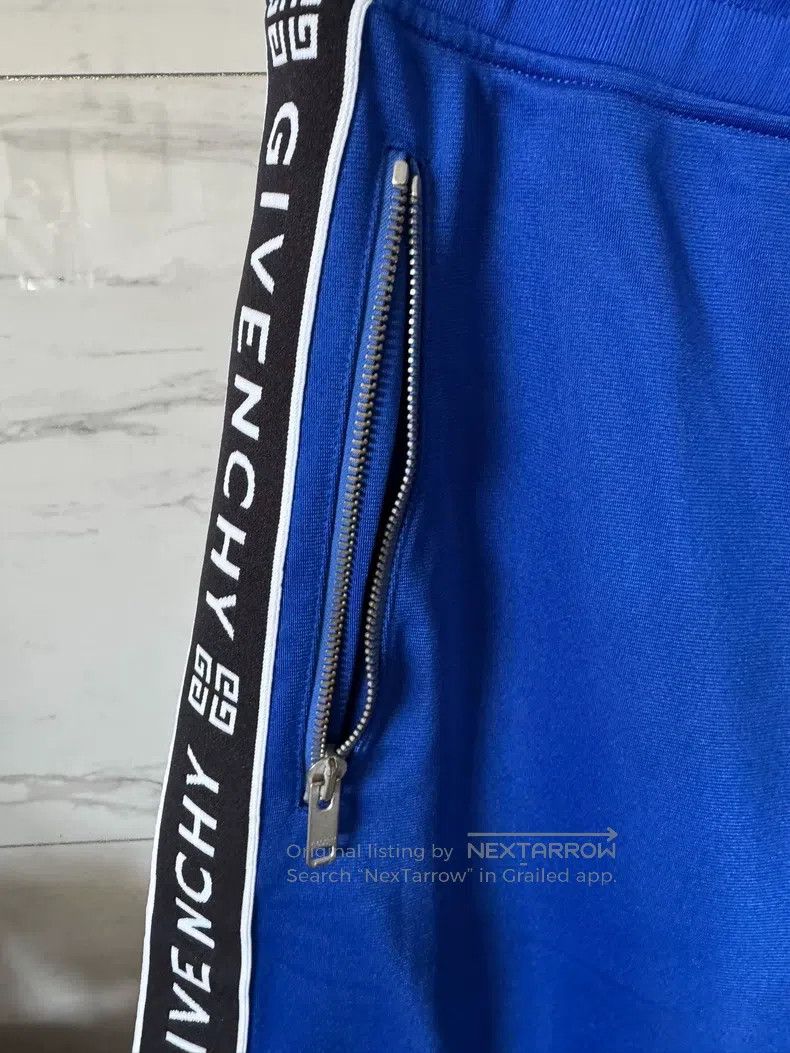 Givenchy Givenchy SizeL New Shorts (Size L, Pant Length 54) Size US 30 / EU 46 - 7 Thumbnail