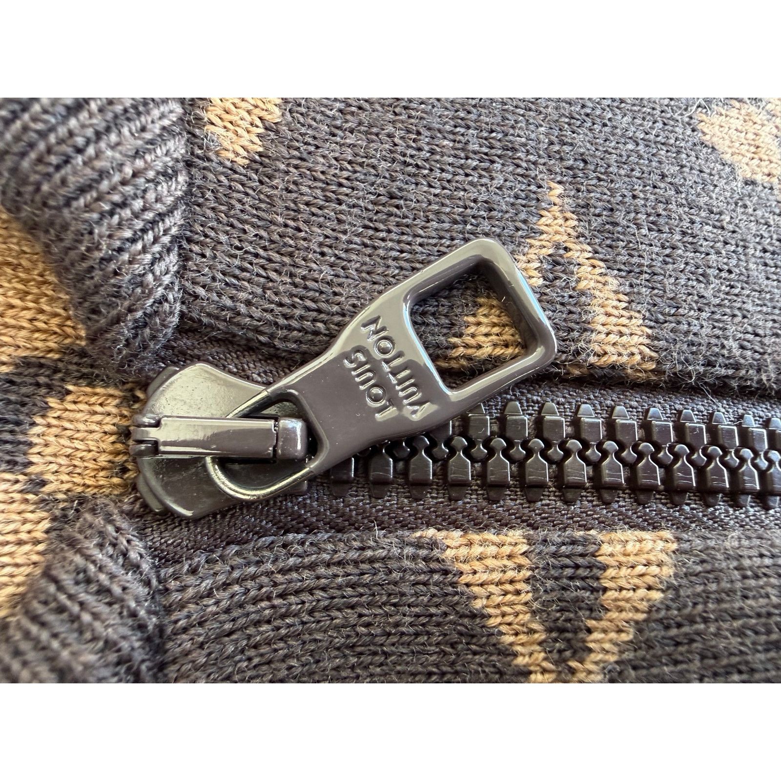 Louis Vuitton Size S - Louis Vuitton x NBA Monogram Bomber Jacket Size US S / EU 44-46 / 1 - 7 Thumbnail