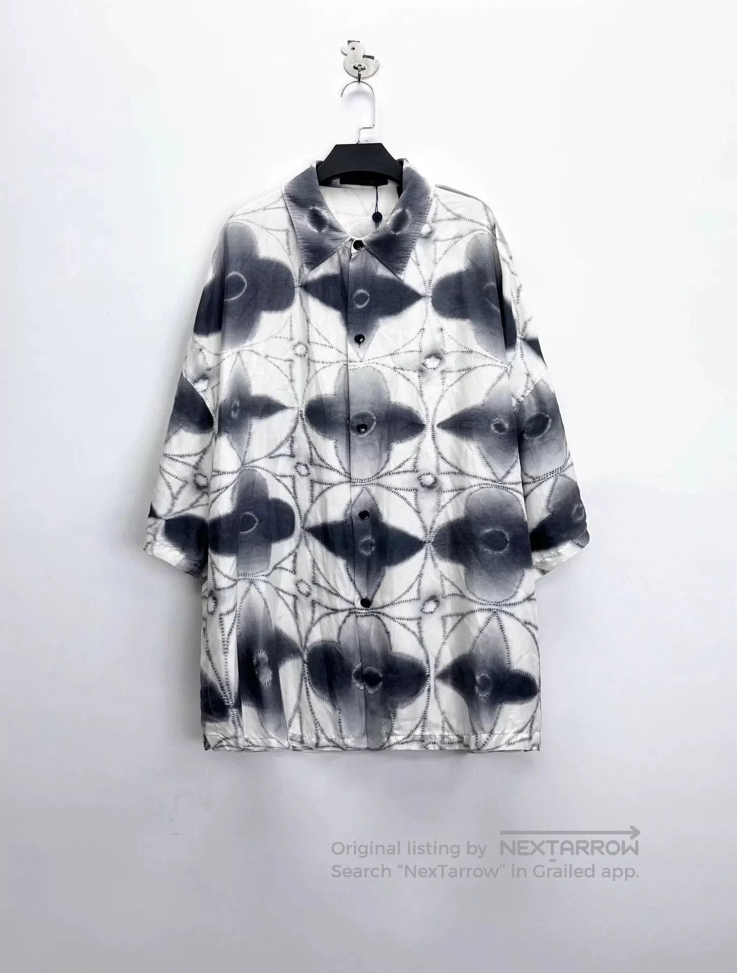 Louis Vuitton Louis Vuitton Black White Ink Tie. Size US XL / EU 56 / 4 - 1 Thumbnail