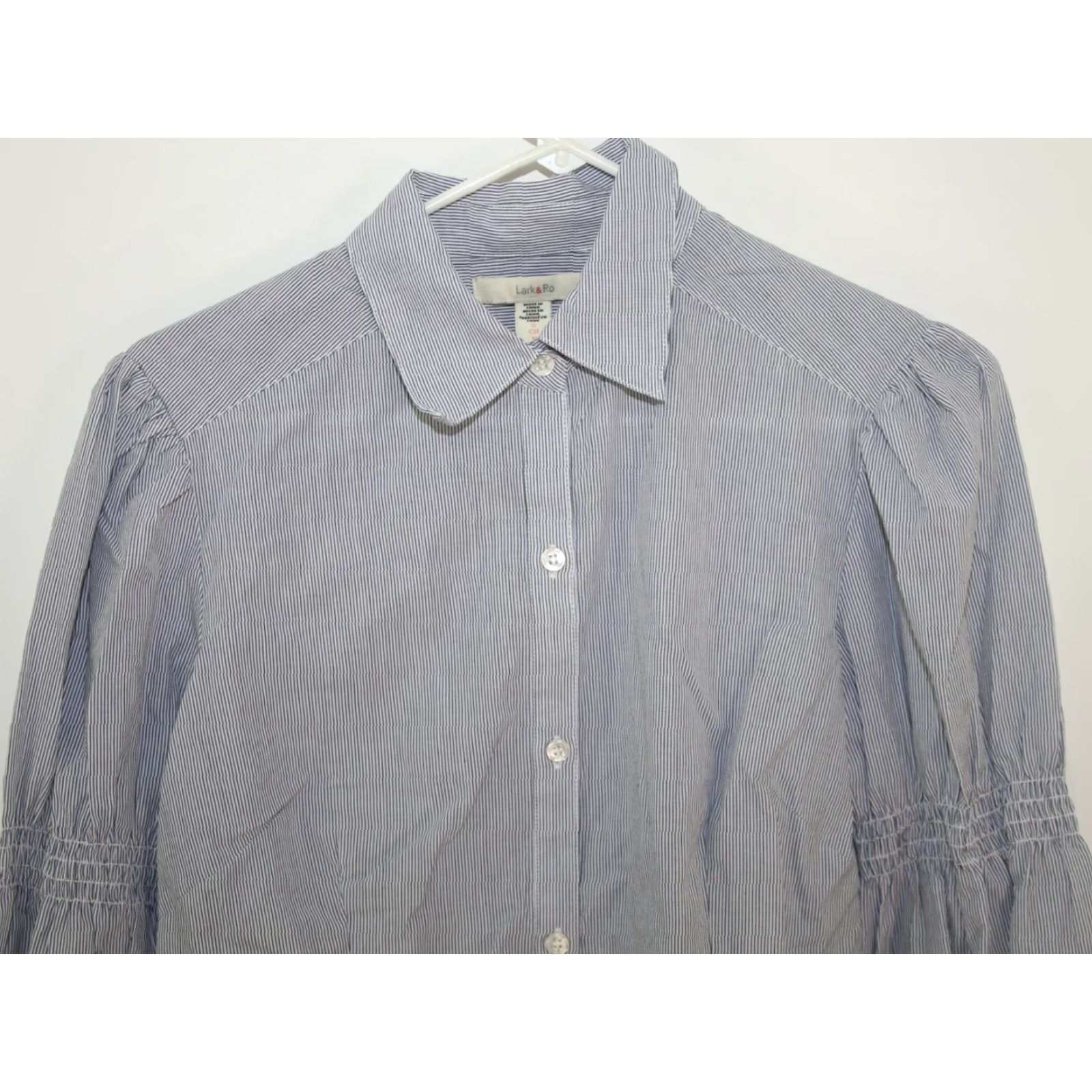Vintage Lark And Ro Women’s Shirt Striped Button Down White Long Sleeves Small Size Size S / US 4 / IT 40 - 3 Thumbnail