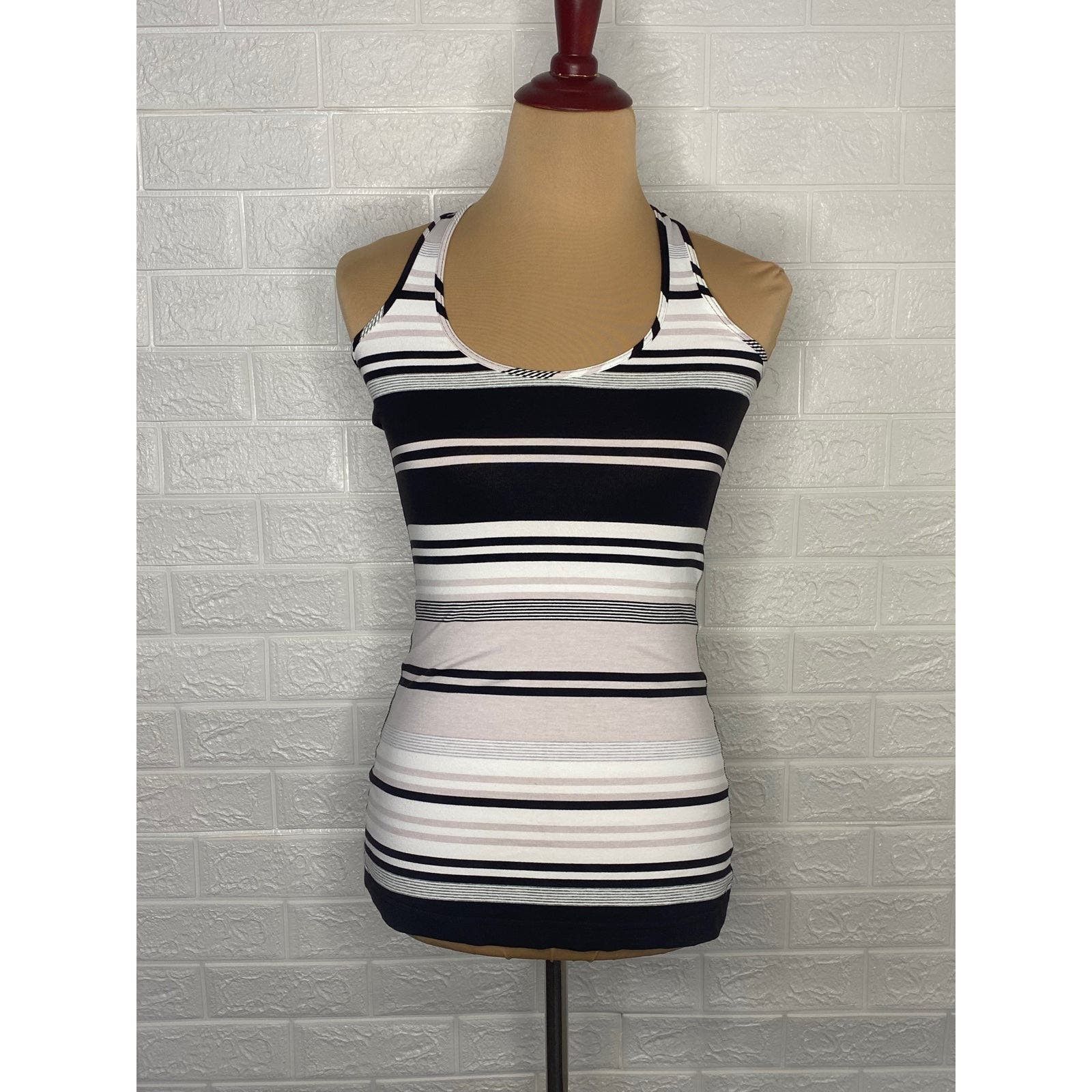Lululemon lululemon tank top Size M / US 6-8 / IT 42-44 - 1 Thumbnail