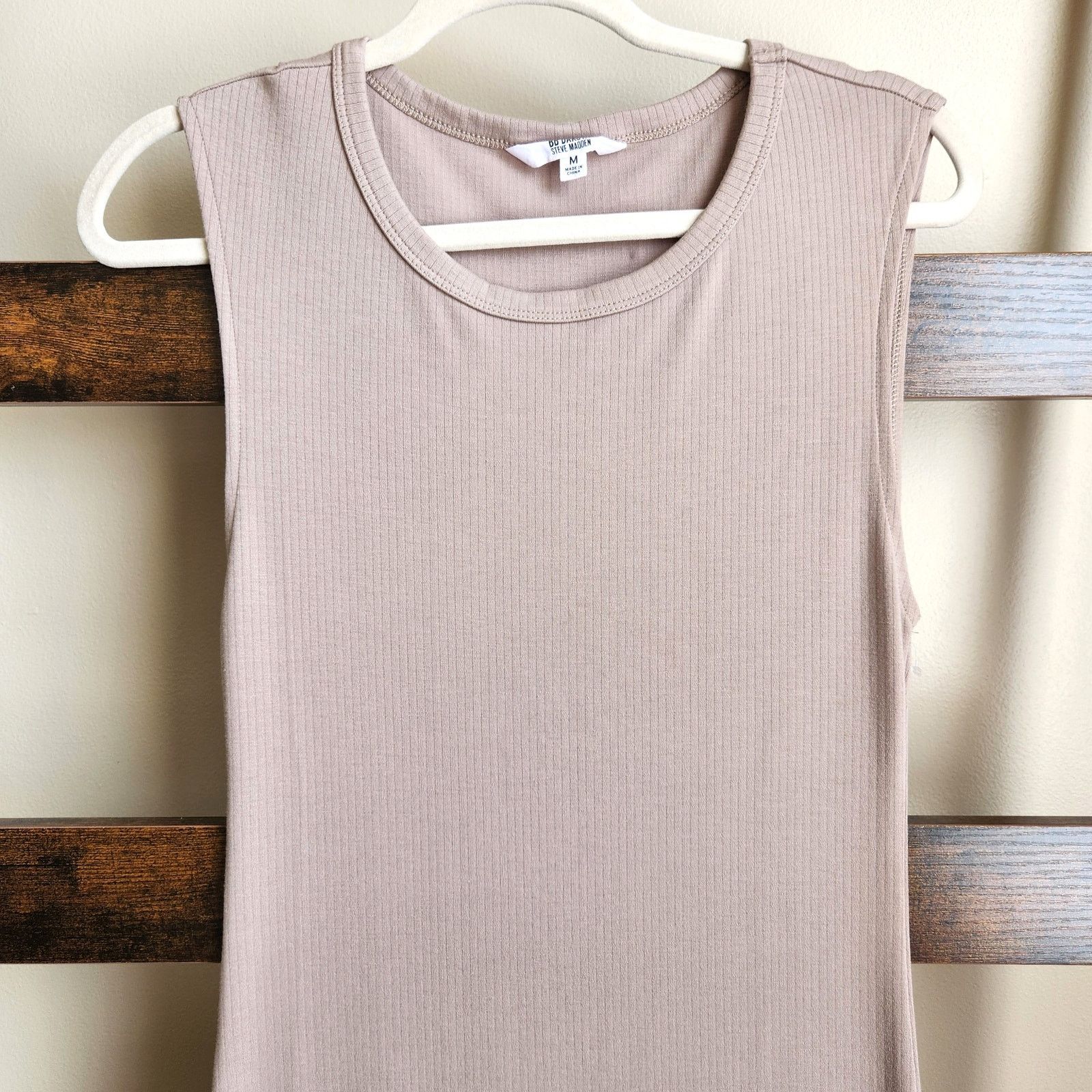 BB Dakota BB Dakota Women Toffee Ribbed Knit Bodycon Midi Dress Size M Size M / US 6-8 / IT 42-44 - 4 Thumbnail