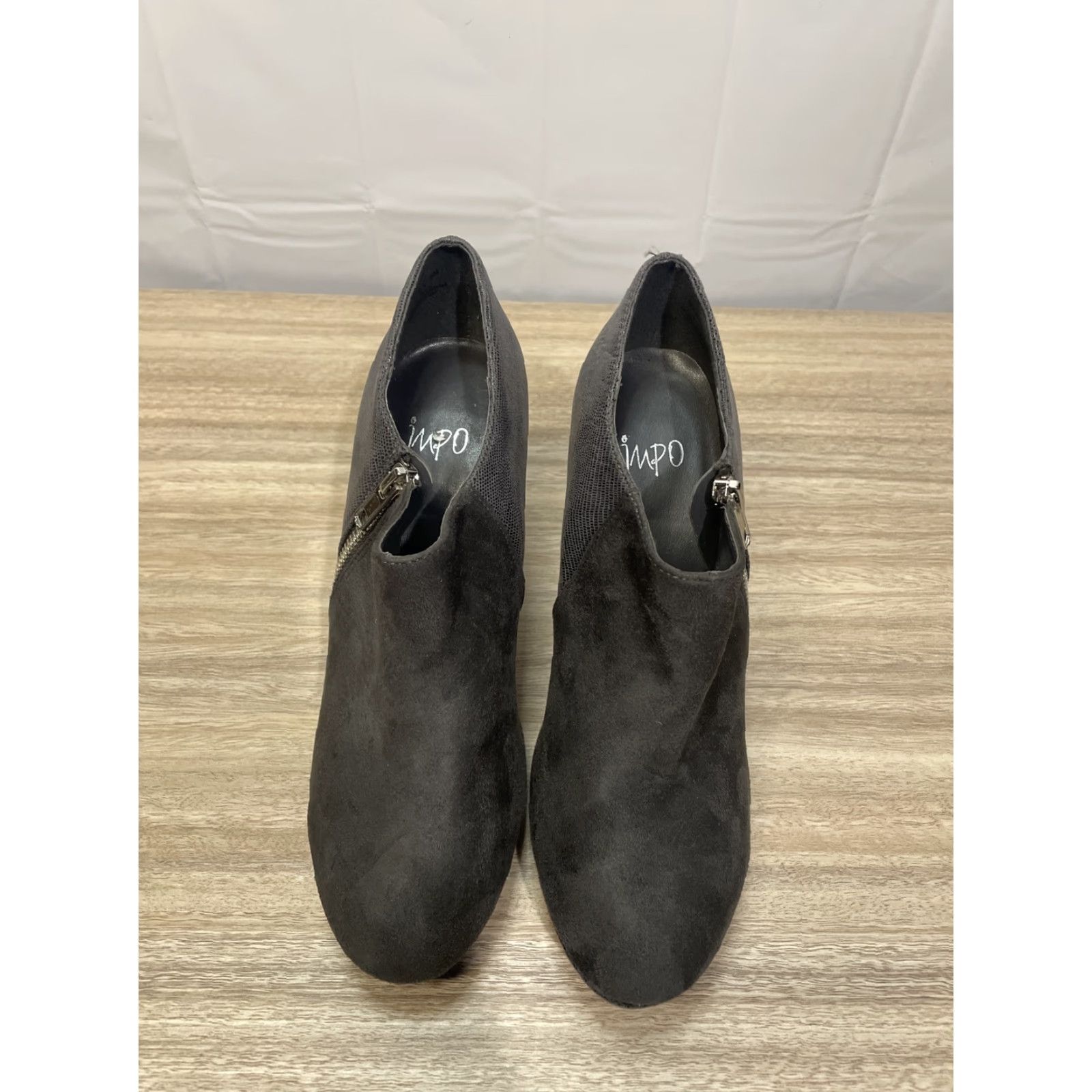 Vintage IMPO Paula Platform Pump Size 8M Grey Suede Zip Round Toe Women M Heel Stiletto Platform .5 In Ultrahigh Casual Vintage: No Size US 8 / IT 38 - 4 Thumbnail